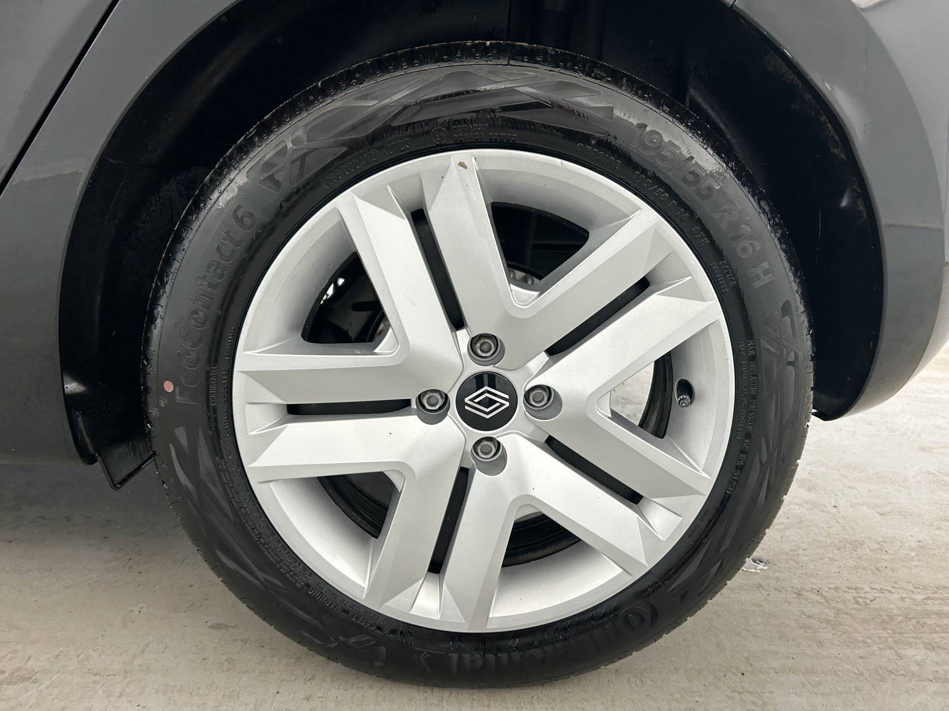 Vente en ligne Renault Clio 5 Clio TCe 90 ch GSR2 au prix de 14 990 €