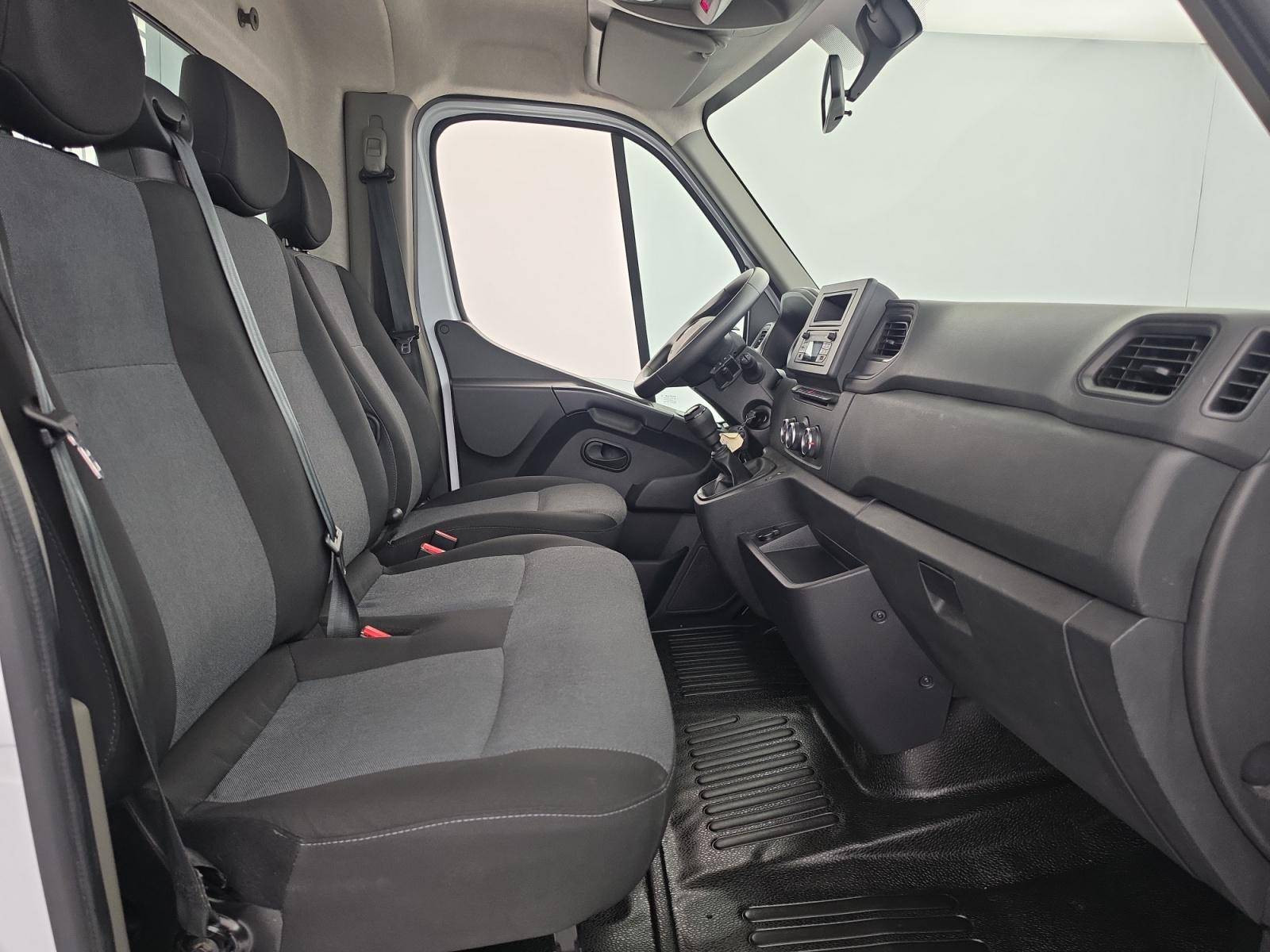 Vente en ligne Renault Master 3 Châssis Cabine MASTER CC PROP RJ3500 L2 PAFC BLUE DCI 130 EURO VI au prix de 29 990 €