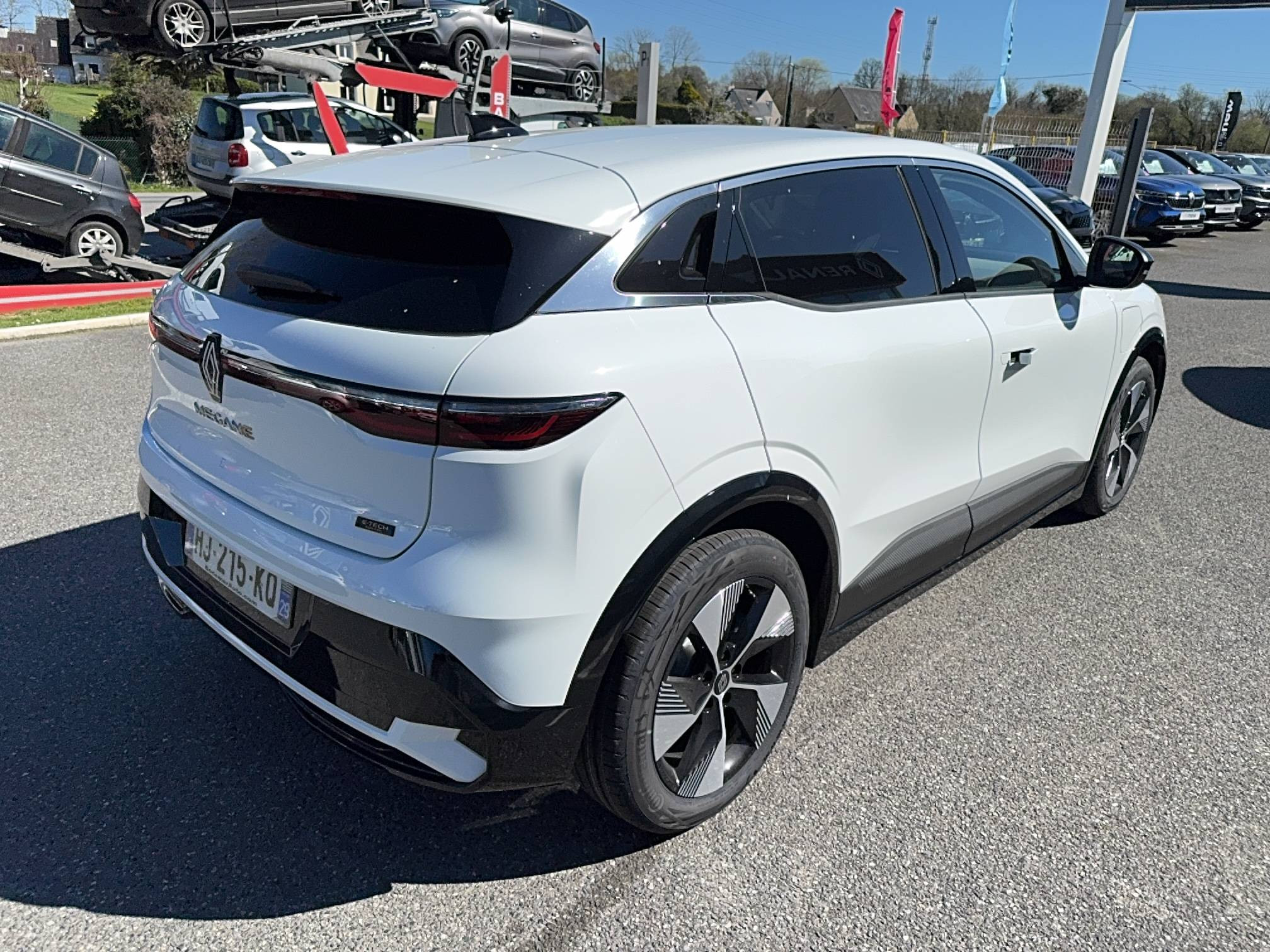 Vente en ligne Renault Megane E-Tech  220 ch autonomie confort GSR2 au prix de 36 890 €