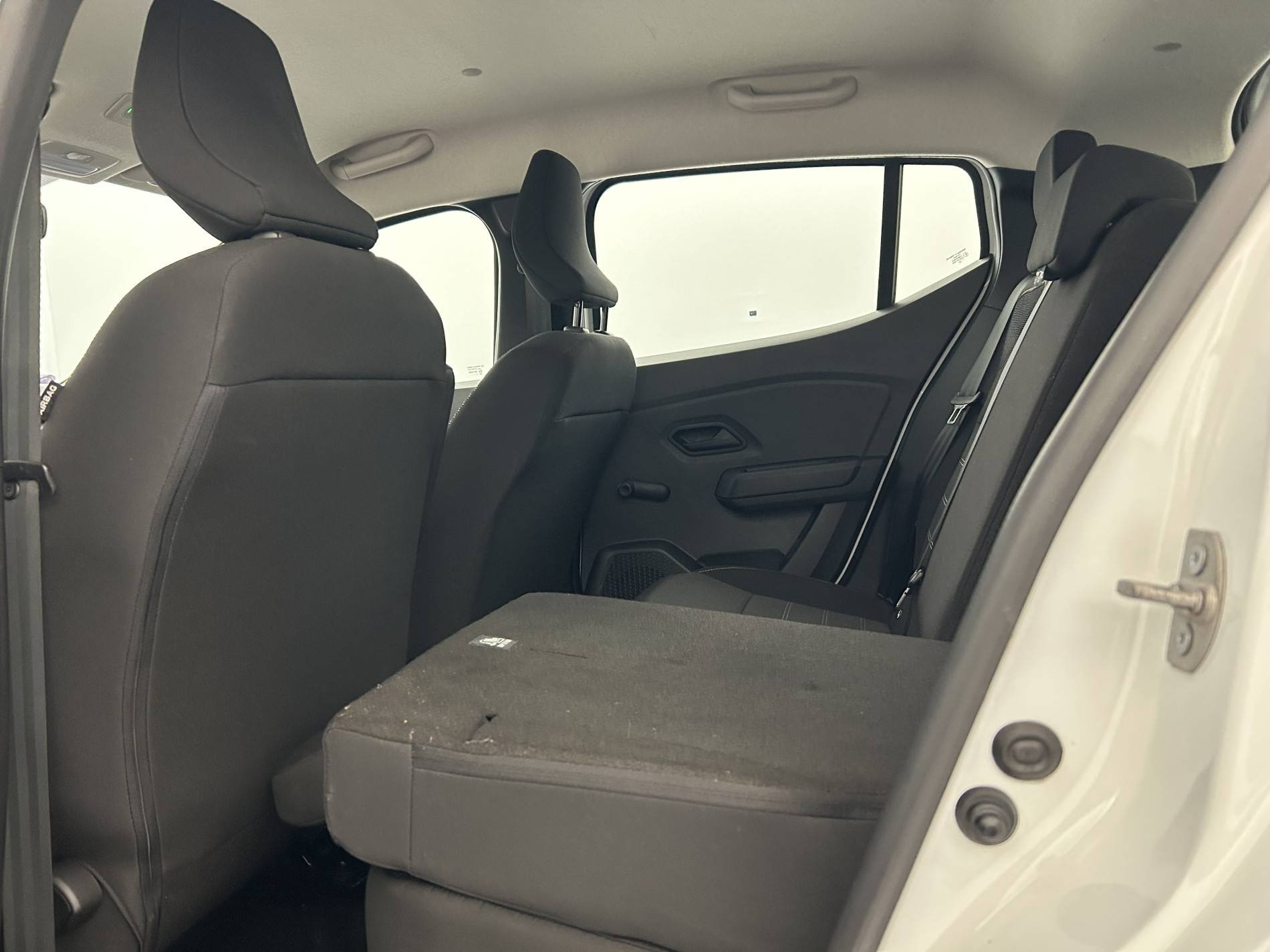 Vente en ligne Dacia Sandero  ECO-G 100 au prix de 12 990 €