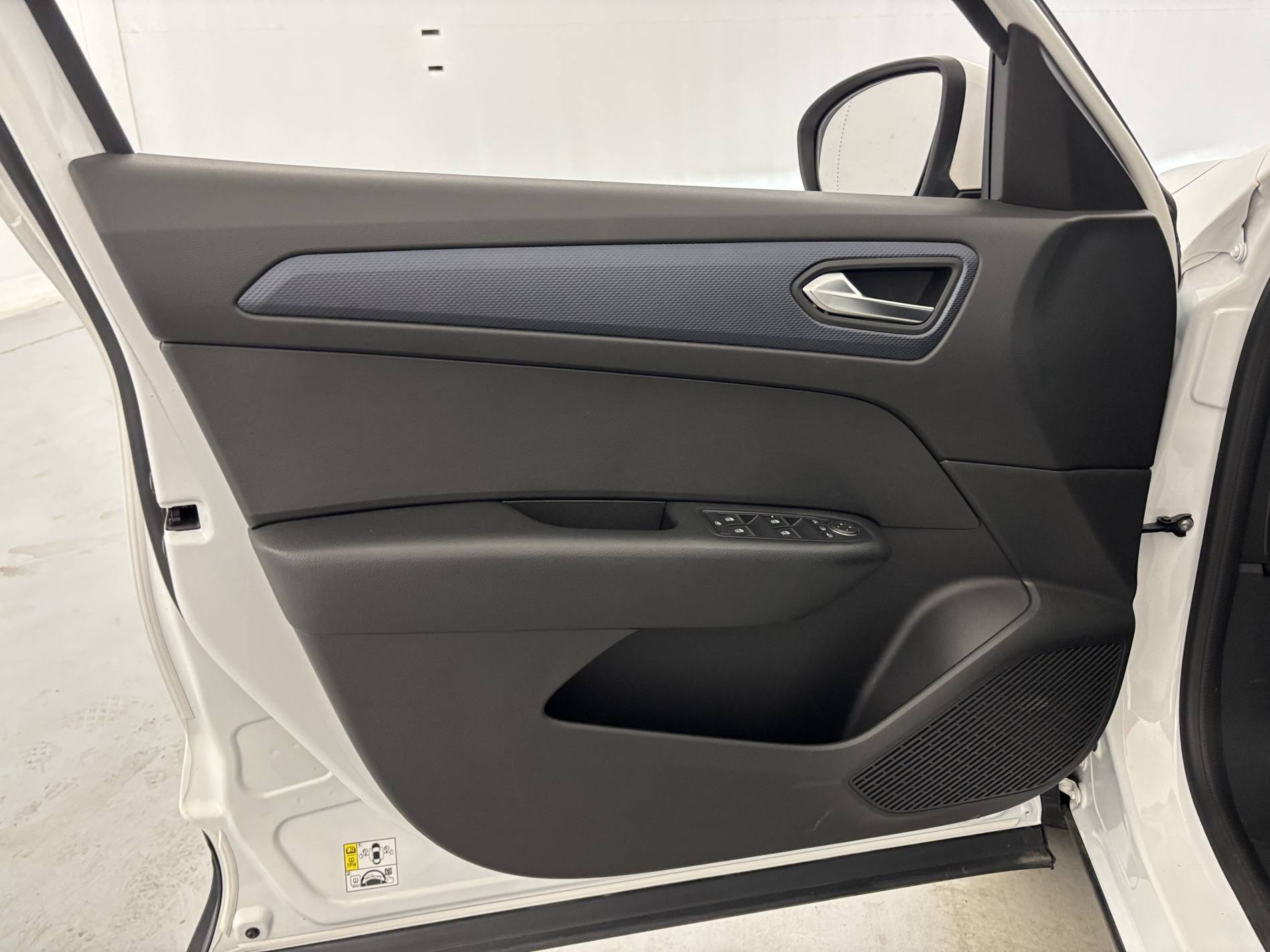 Vente en ligne Renault Arkana  E-Tech hybride 145 - 22 au prix de 17 590 €