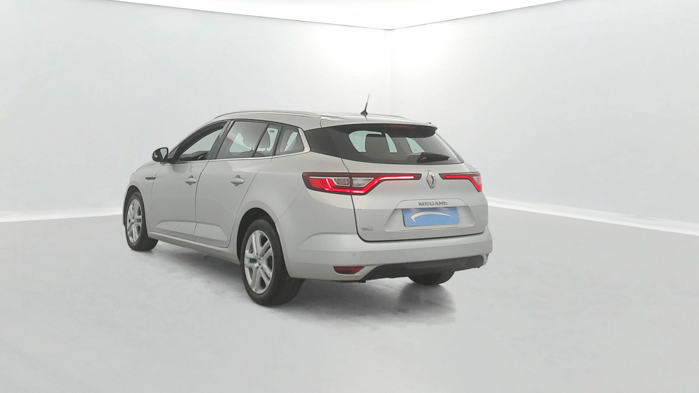 Vente en ligne Renault Megane 4 Estate Mégane IV Estate Blue dCi 115 EDC au prix de 12 090 €