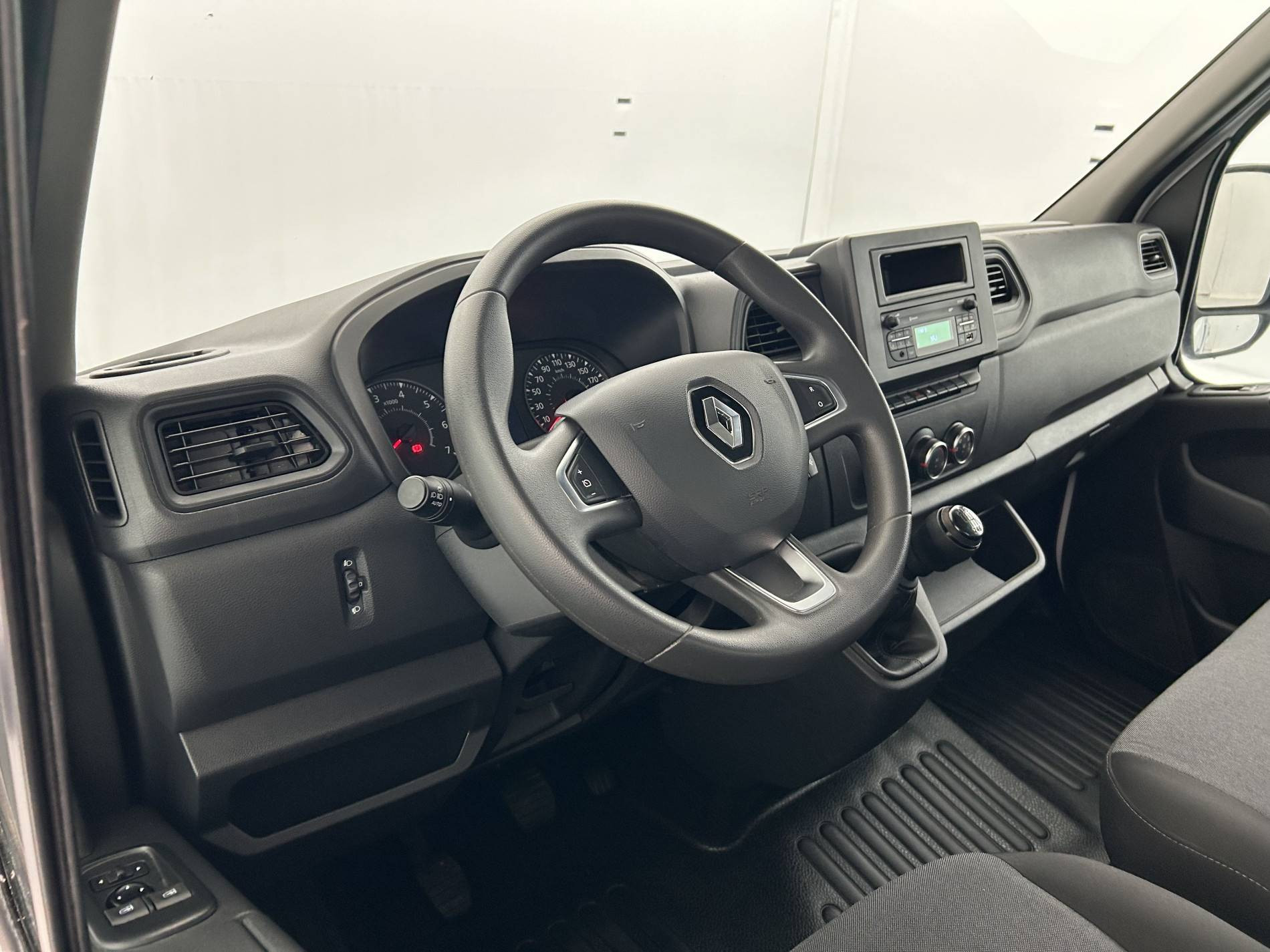 Vente en ligne Renault Master 3 Châssis Cabine MASTER CC PROP RJ3500 L2 PAFC BLUE DCI 130 EURO VI au prix de 32 900 €
