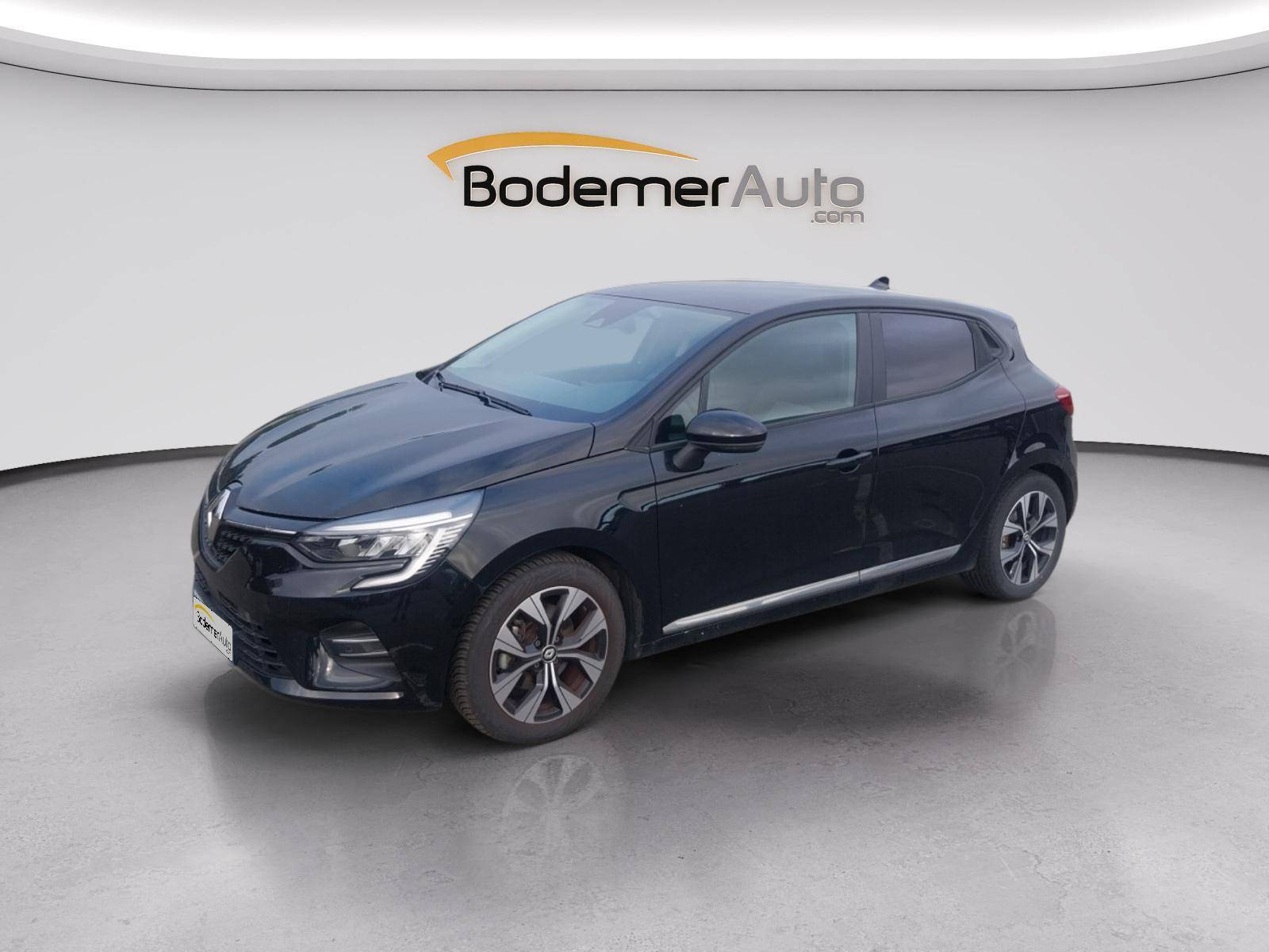 Renault Clio 5 Clio E-Tech full hybrid 145 occasion de 2023 en vente à Quimper