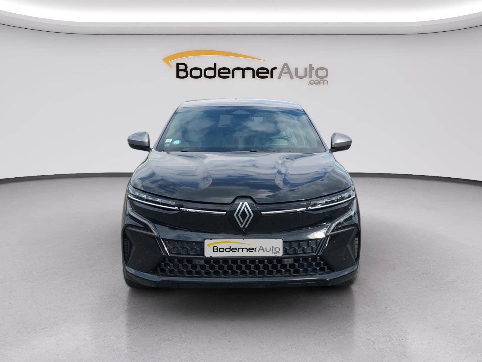 Vente en ligne Renault Megane E-Tech  EV60 220 ch super charge au prix de 24 999 €