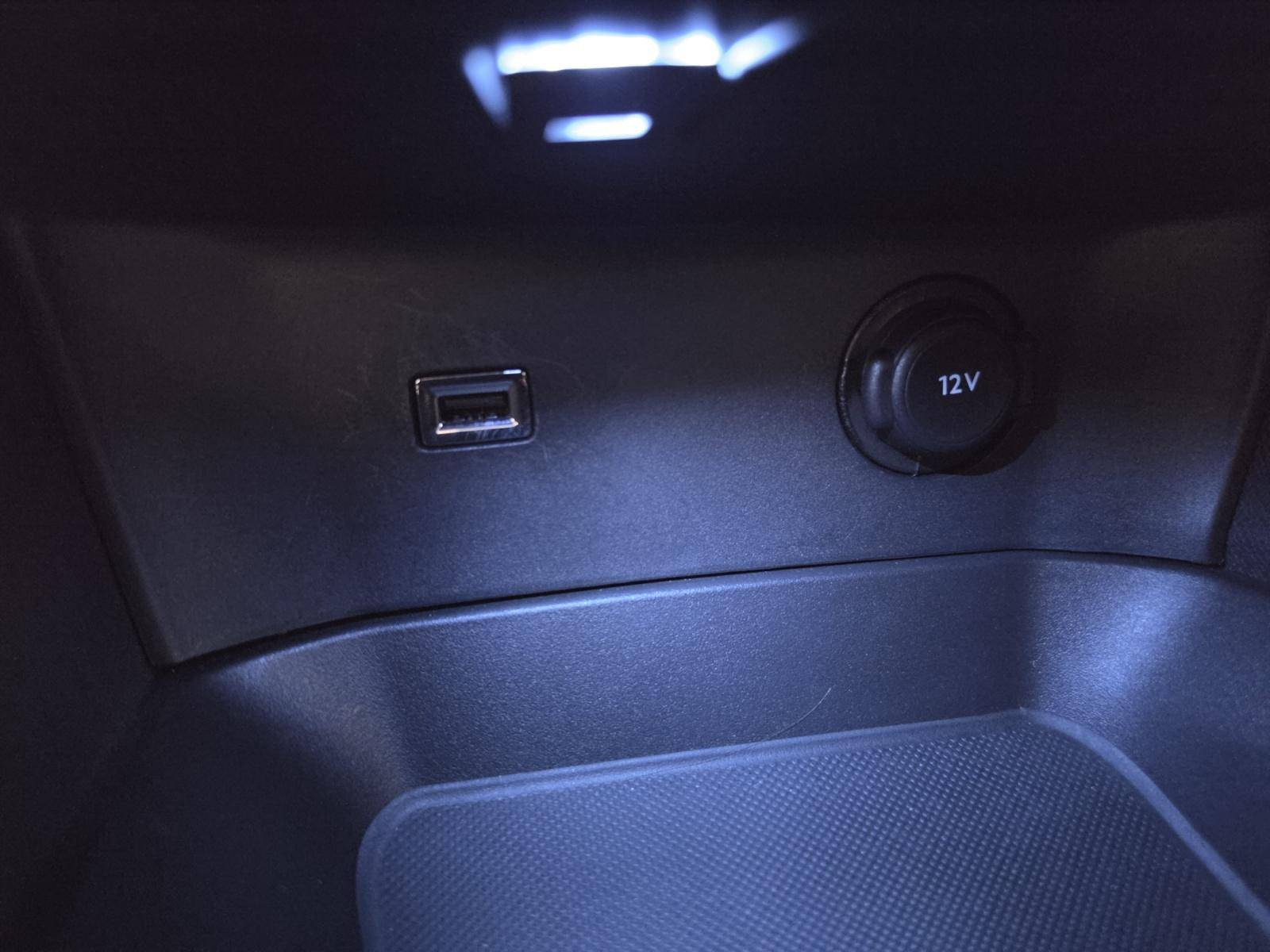 Vente en ligne Peugeot 3008  BlueHDi 130ch S&S EAT8 au prix de 20 990 €