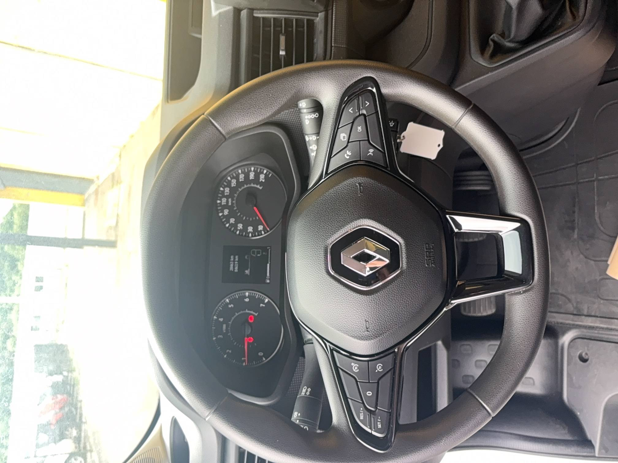 Vente en ligne Renault Trafic  combi L2 dCi 150 Energy S&S au prix de 31 490 €