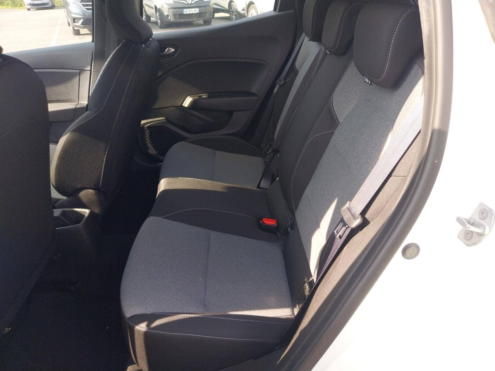 Vente en ligne Renault Clio 5 Clio Blue dCi 100 ch GSR2 au prix de 17 990 €