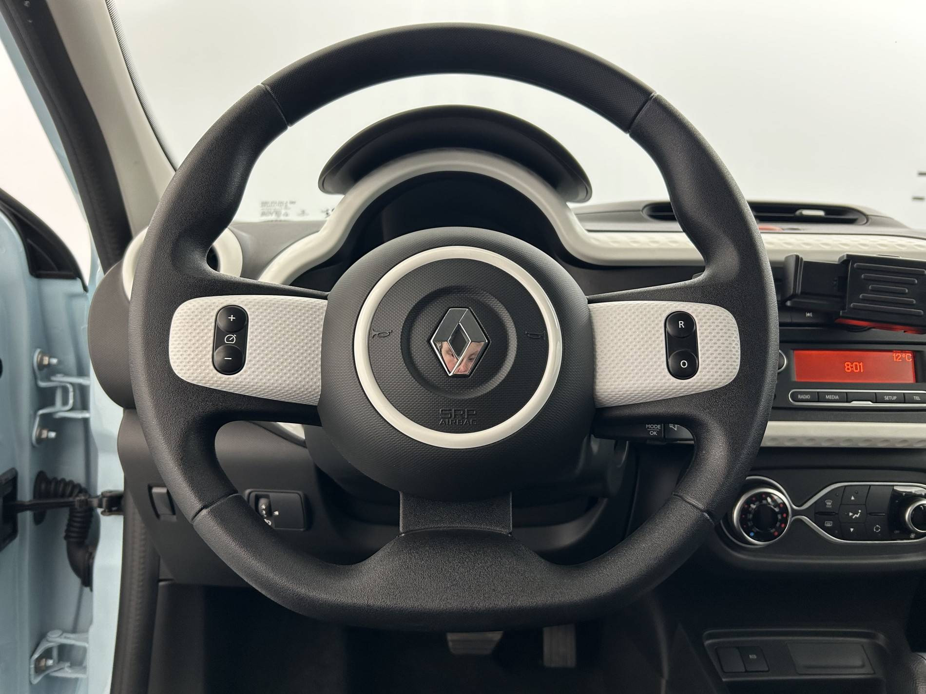 Vente en ligne Renault Twingo Electrique Twingo III E-Tech au prix de 12 790 €