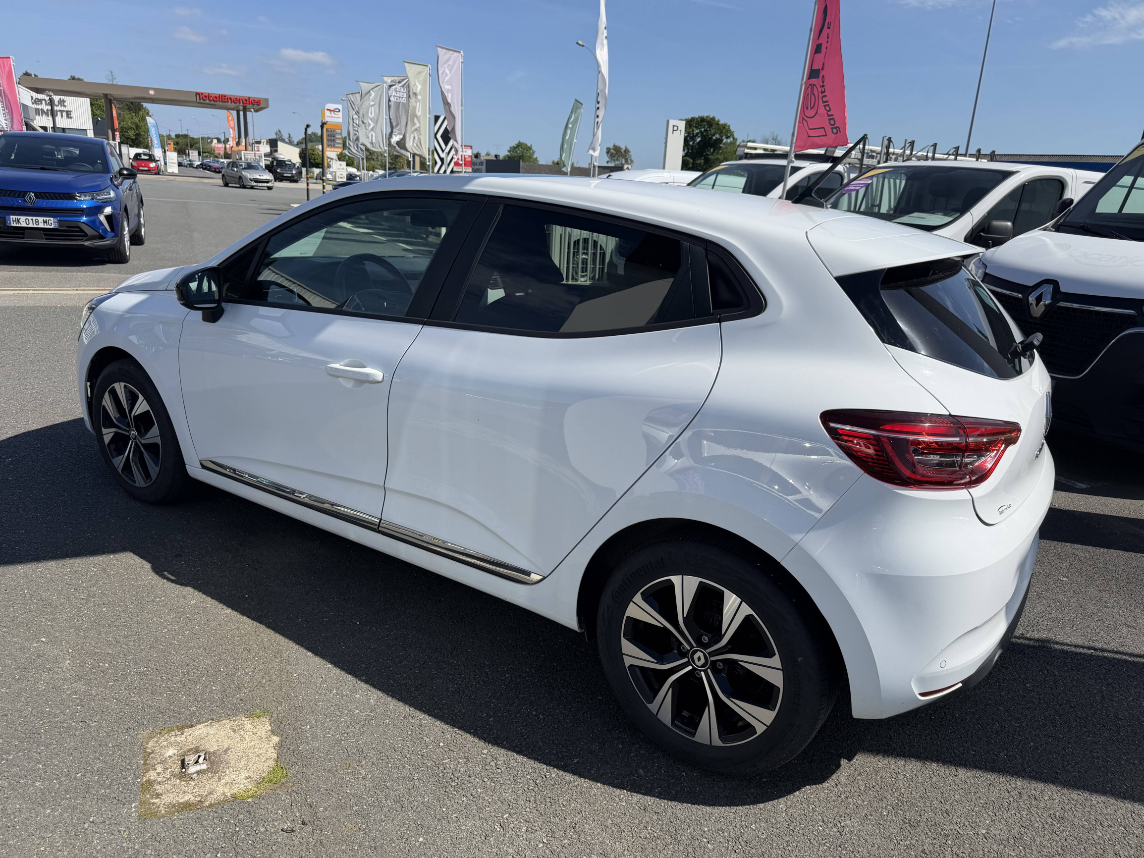Vente en ligne Renault Clio 5 Clio SCe 65 au prix de 13 290 €