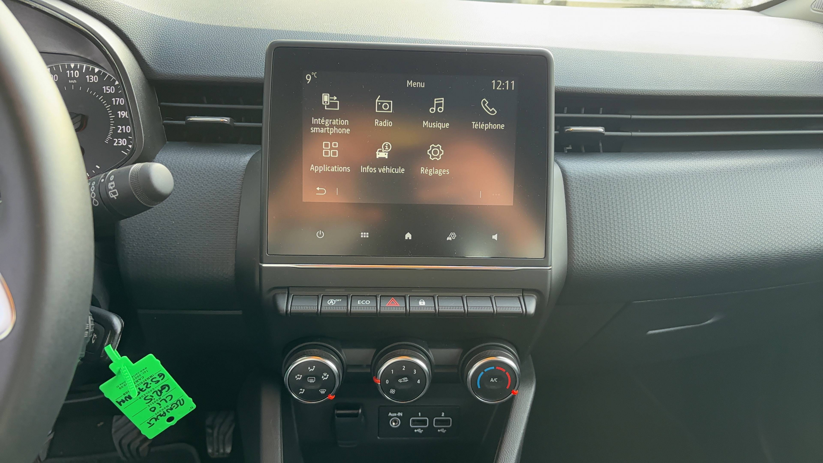 Vente en ligne Renault Clio 5 Clio TCe 90 au prix de 15 490 €