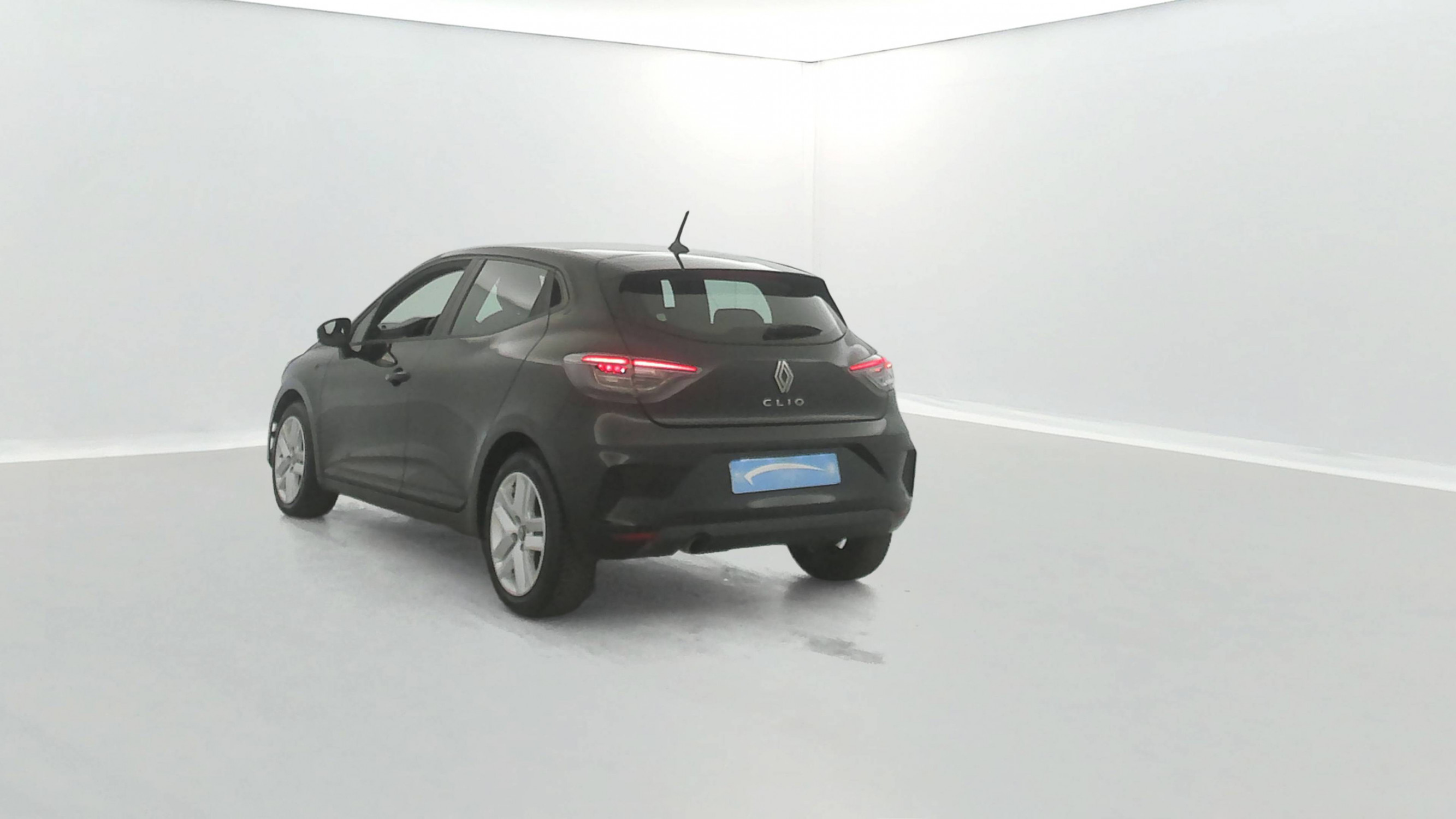 Vente en ligne Renault Clio 5 Clio dCi 100 au prix de 15 790 €
