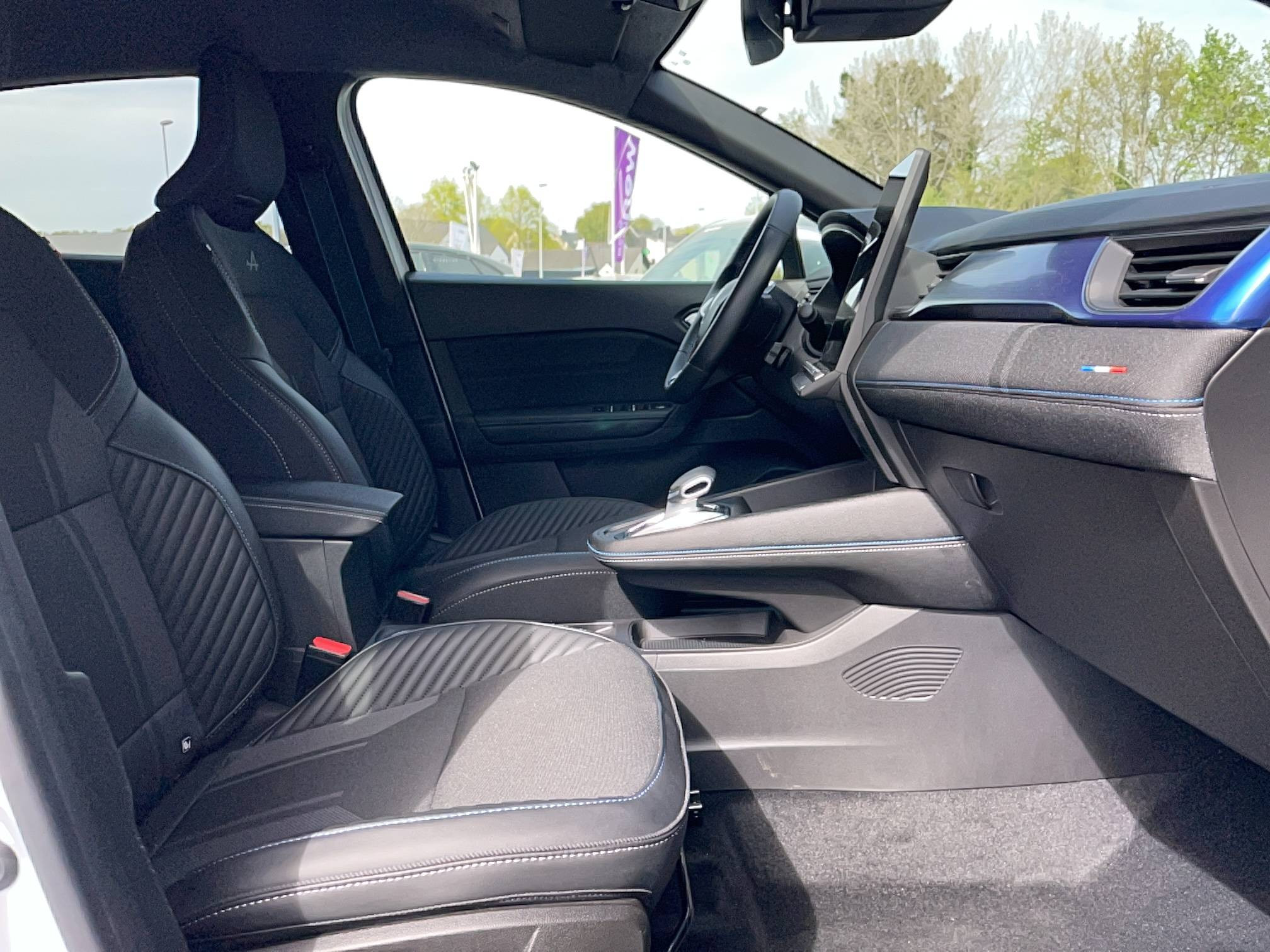 Vente en ligne Renault Captur  E-Tech full hybrid 145 ch au prix de 28 690 €