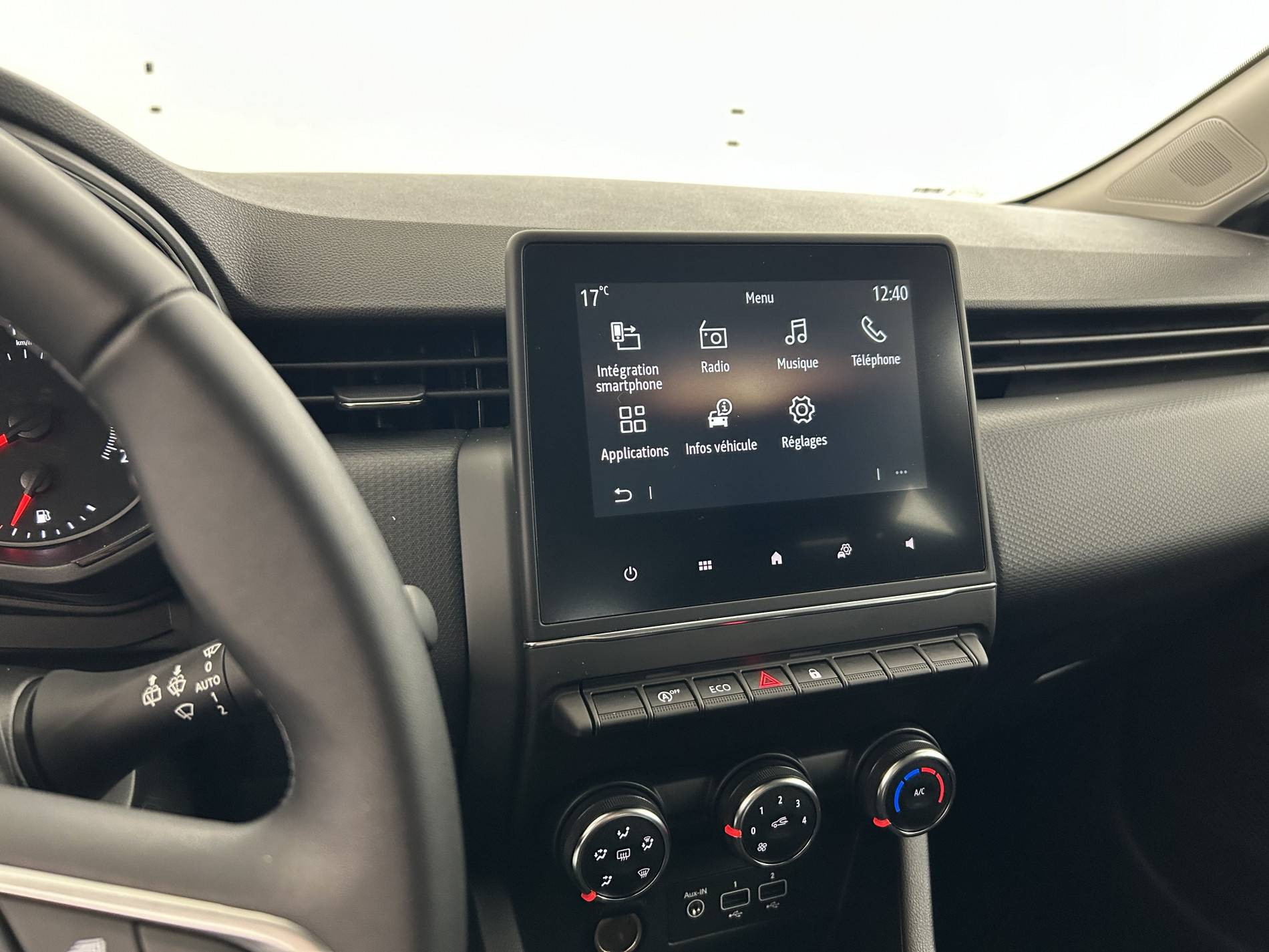 Vente en ligne Renault Clio 5 Clio TCe 90 au prix de 14 200 €