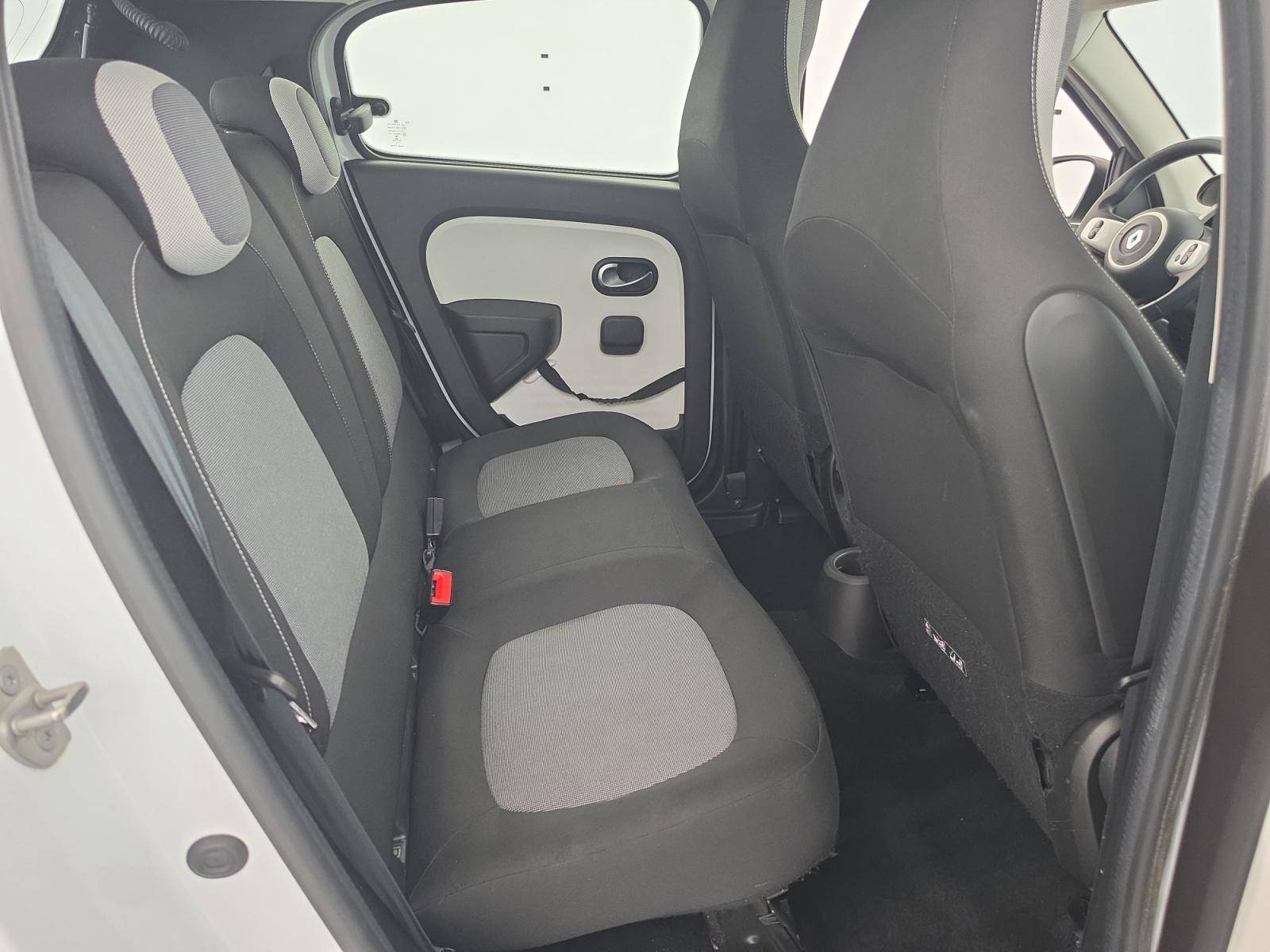 Vente en ligne Renault Twingo Electrique Twingo III E-Tech au prix de 10 880 €