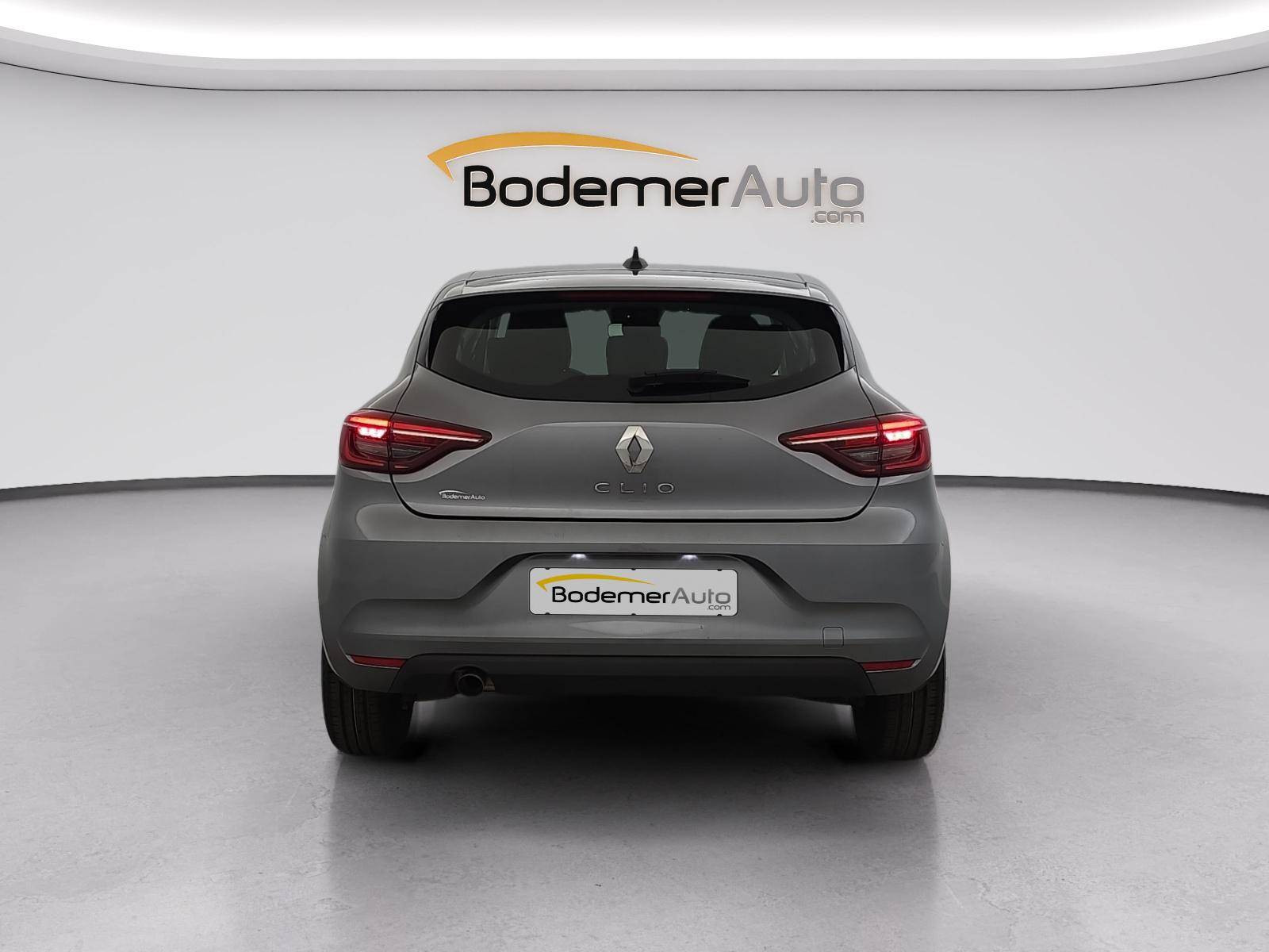Vente en ligne Renault Clio 5 Clio TCe 90 au prix de 14 490 €