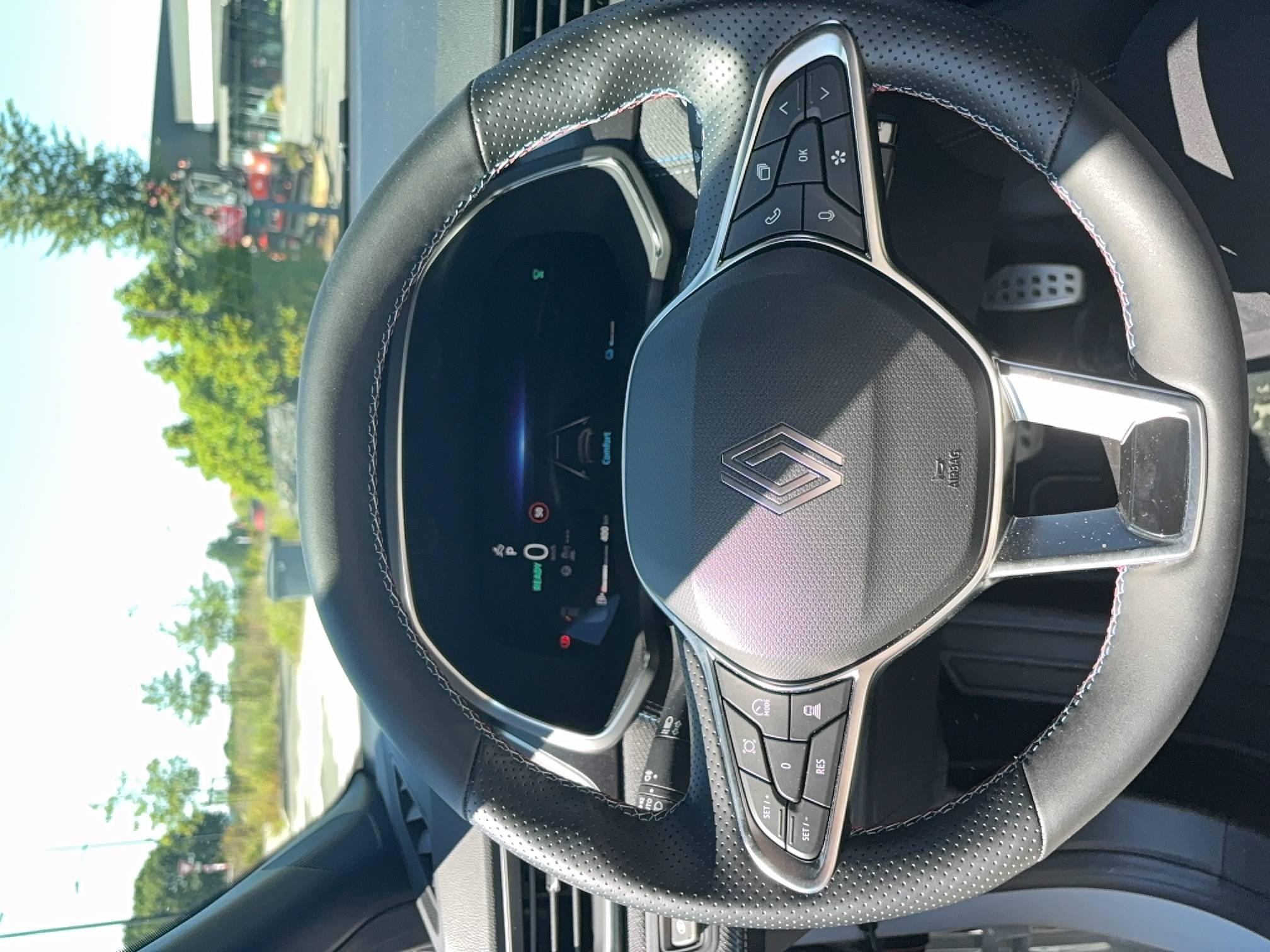 Vente en ligne Renault Captur  E-Tech full hybrid 160 ch au prix de 32 490 €