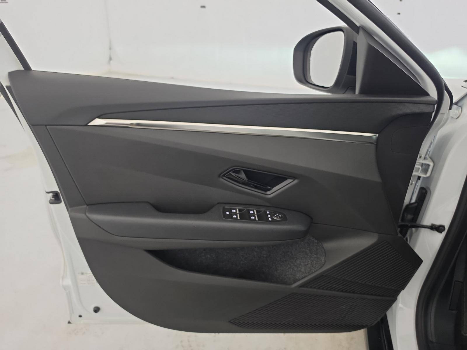 Vente en ligne Renault Megane E-Tech  EV40 130ch standard charge au prix de 20 290 €