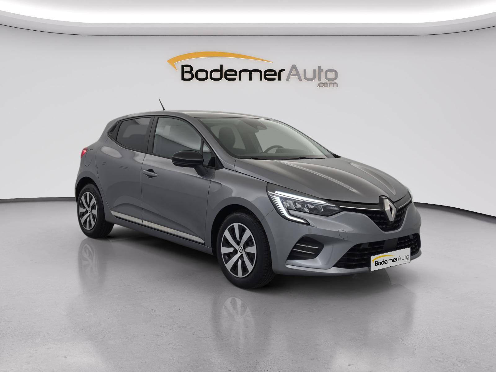 Vente en ligne Renault Clio 5 Clio TCe 90 au prix de 14 790 €
