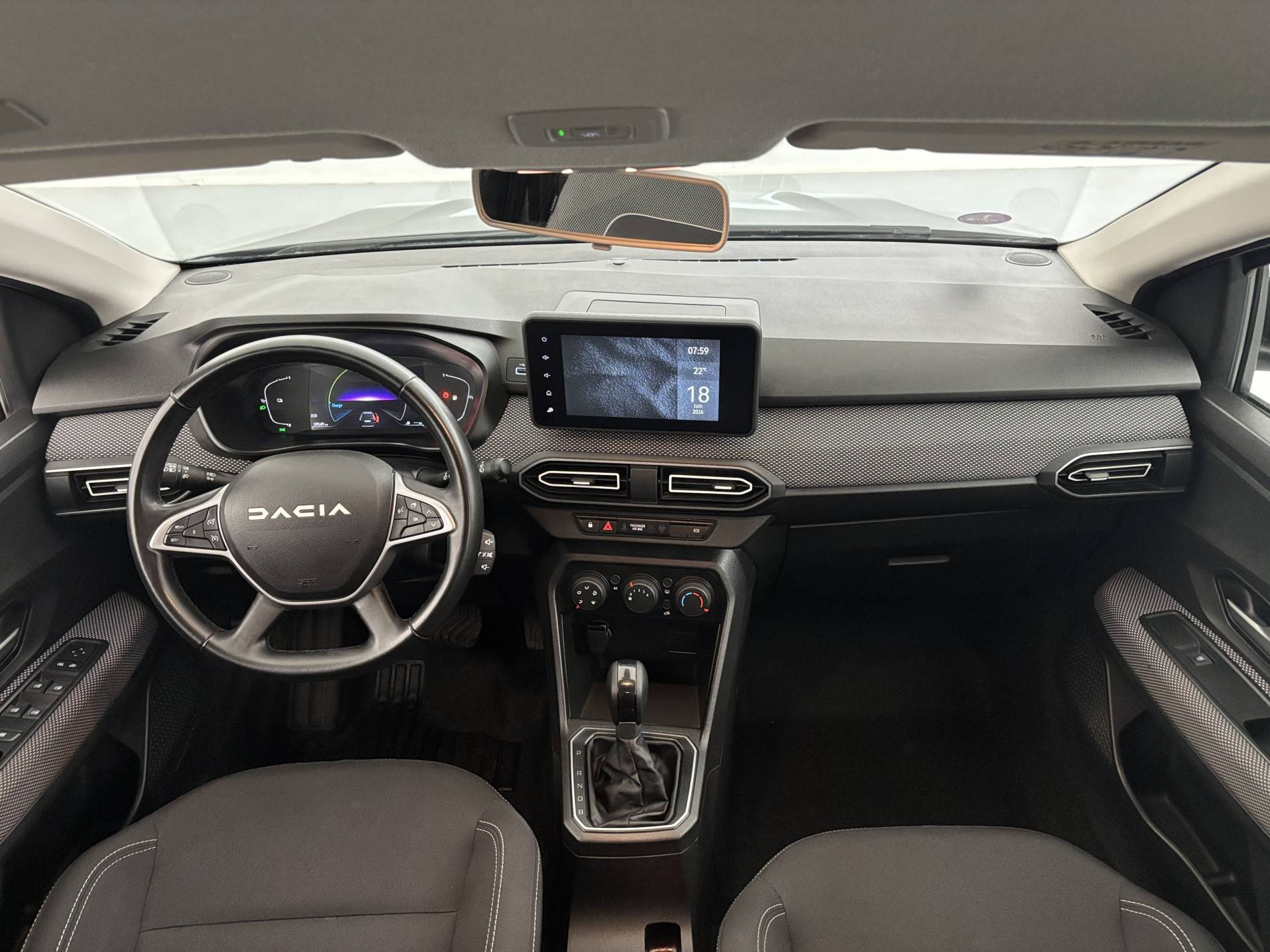 Vente en ligne Dacia Jogger  Hybrid 140 5 places au prix de 21 290 €