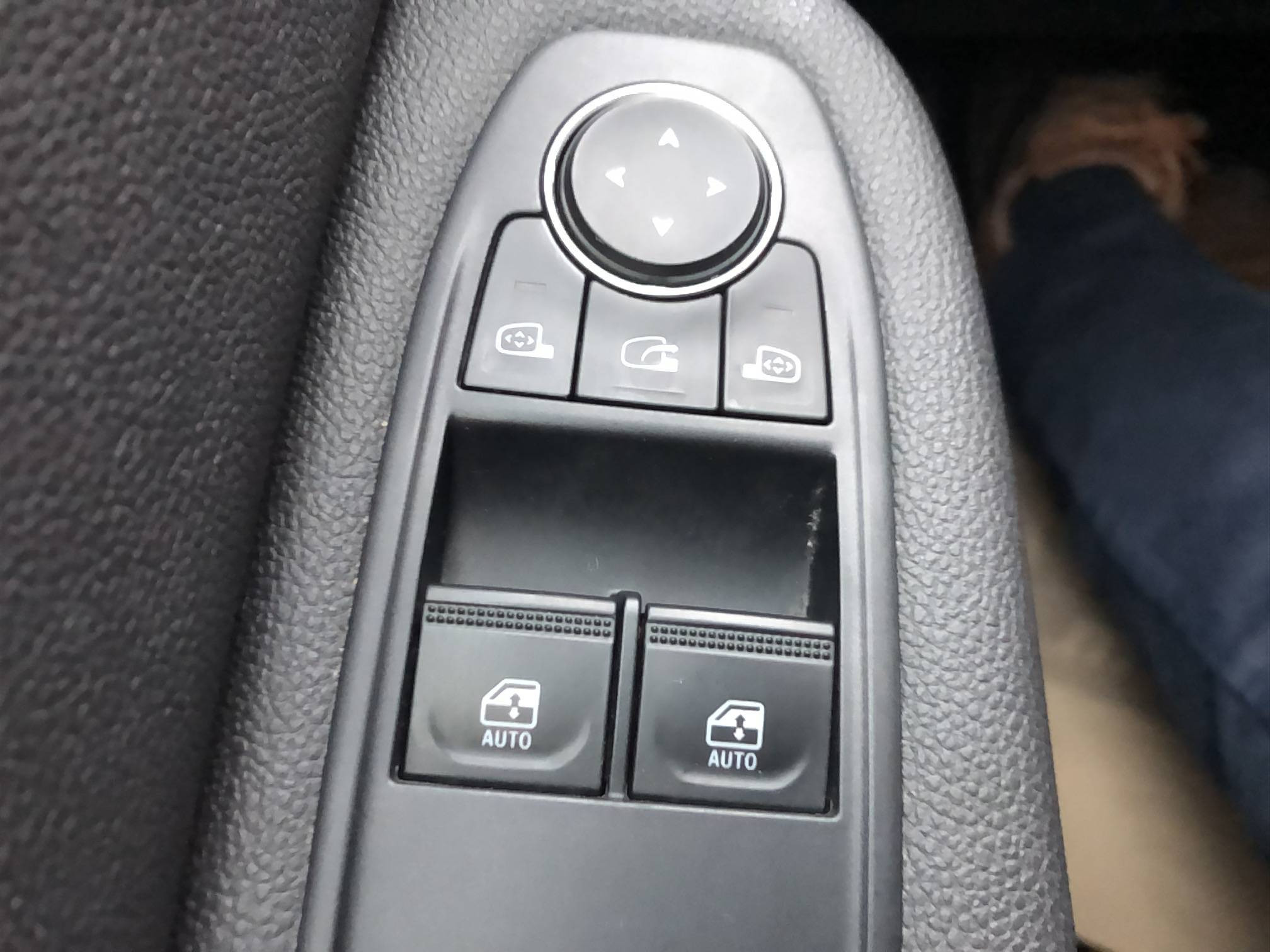 Vente en ligne Renault Clio 5 Clio Blue dCi 85 au prix de 12 990 €