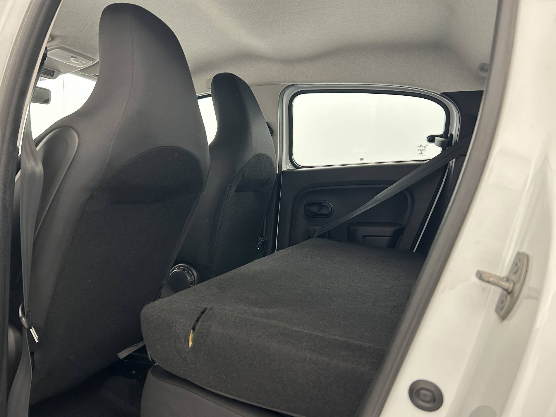 Vente en ligne Renault Twingo Electrique Twingo III E-Tech au prix de 10 490 €