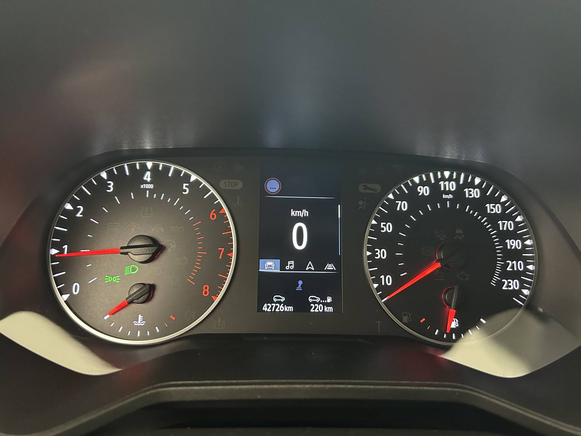 Vente en ligne Renault Clio 5 Clio SCe 65 au prix de 12 590 €