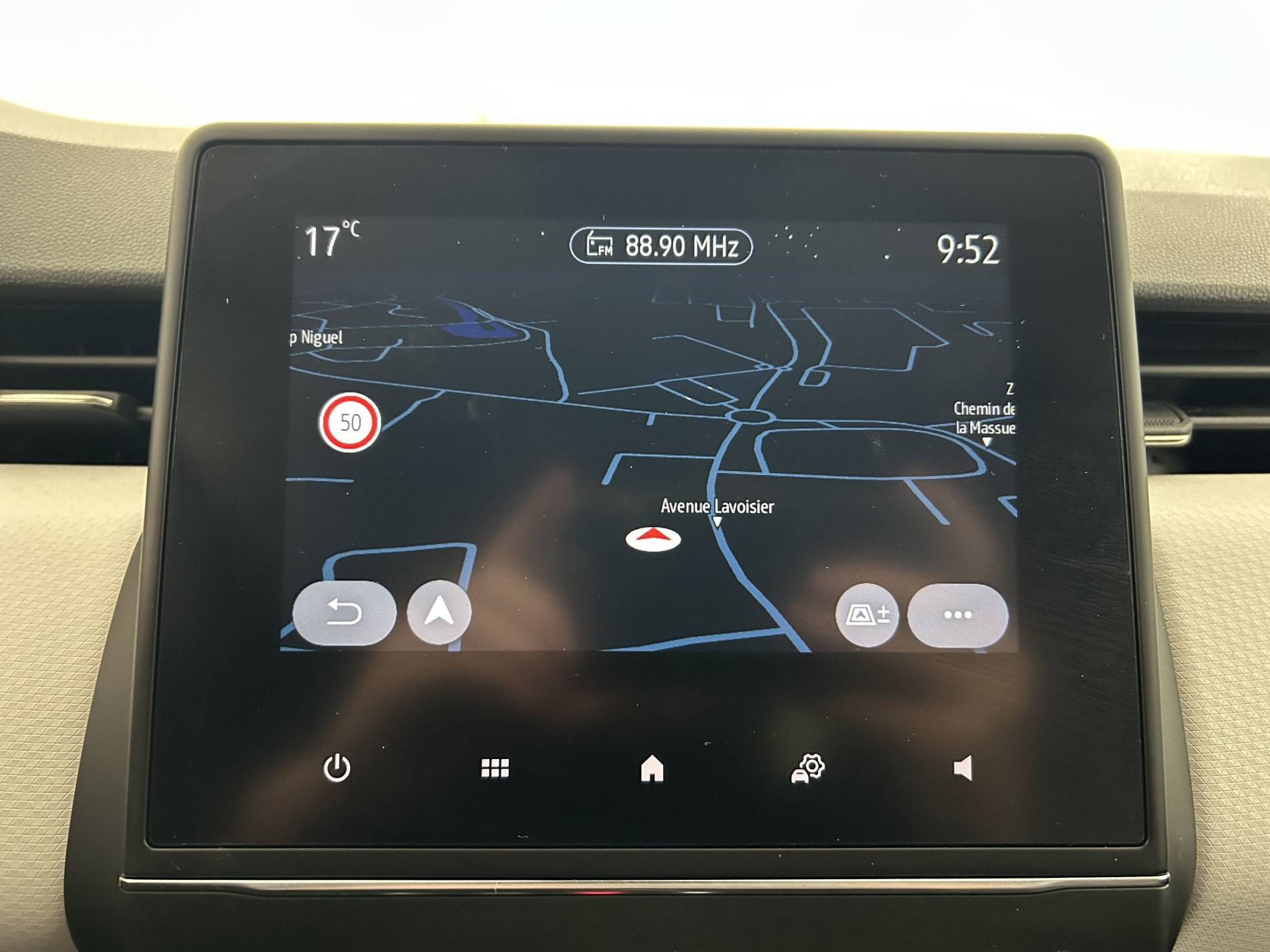 Vente en ligne Renault Clio 5 Clio TCe 90 au prix de 15 490 €