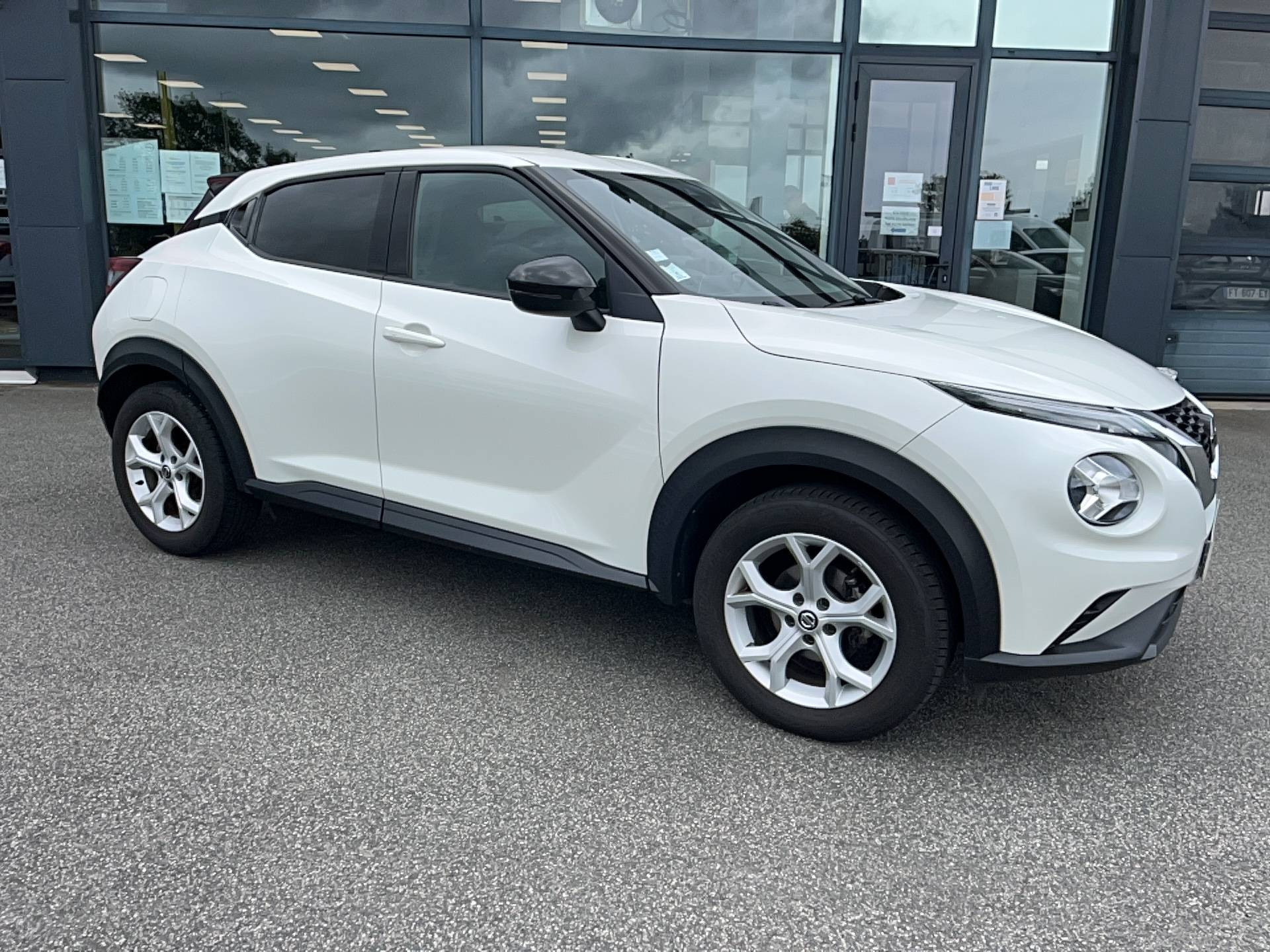 Vente en ligne Nissan Juke  DIG-T 117 au prix de 16 690 €