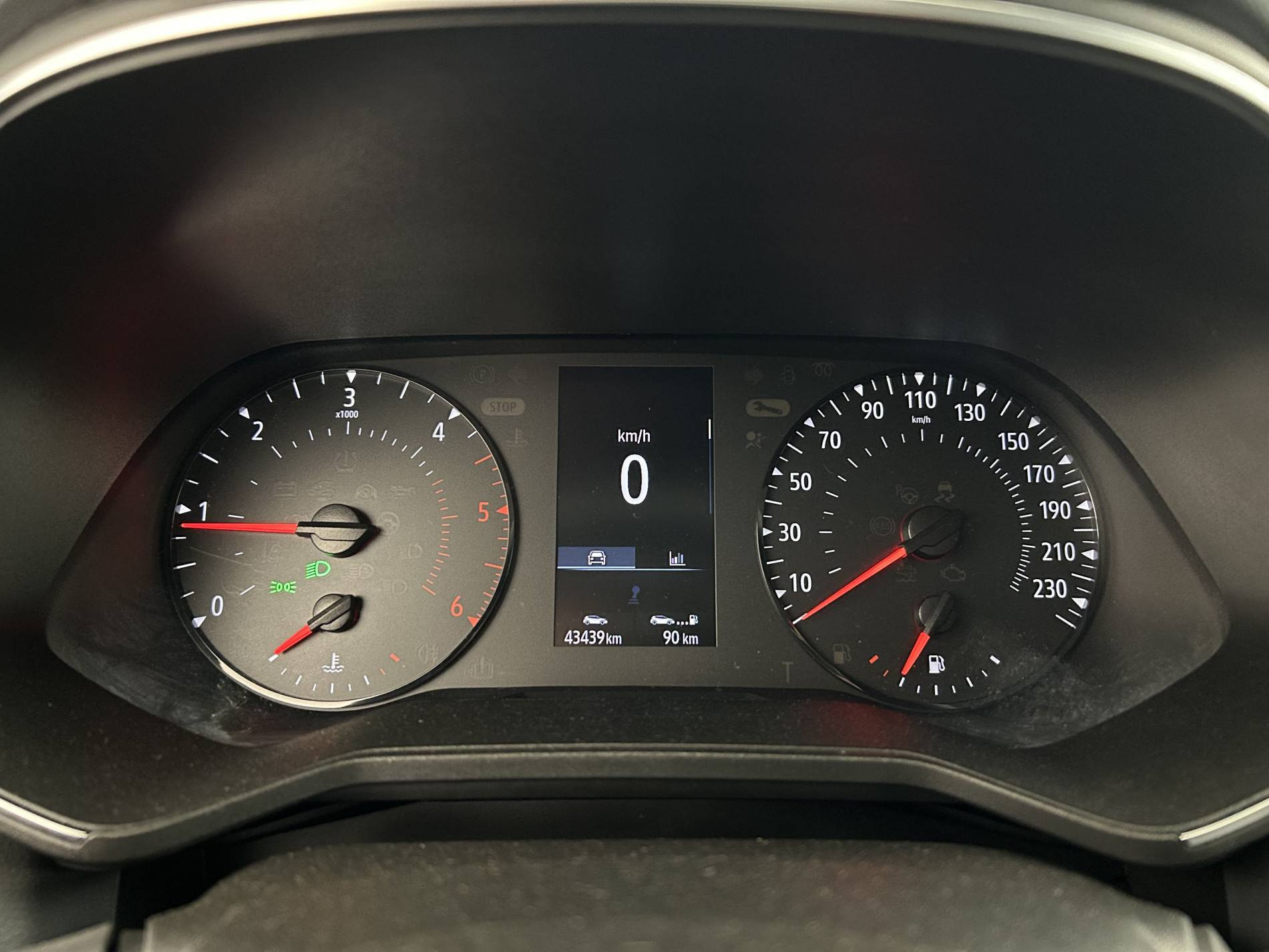 Vente en ligne Renault Clio 5 CLIO SOCIETE BLUE DCI 85 au prix de 12 990 €