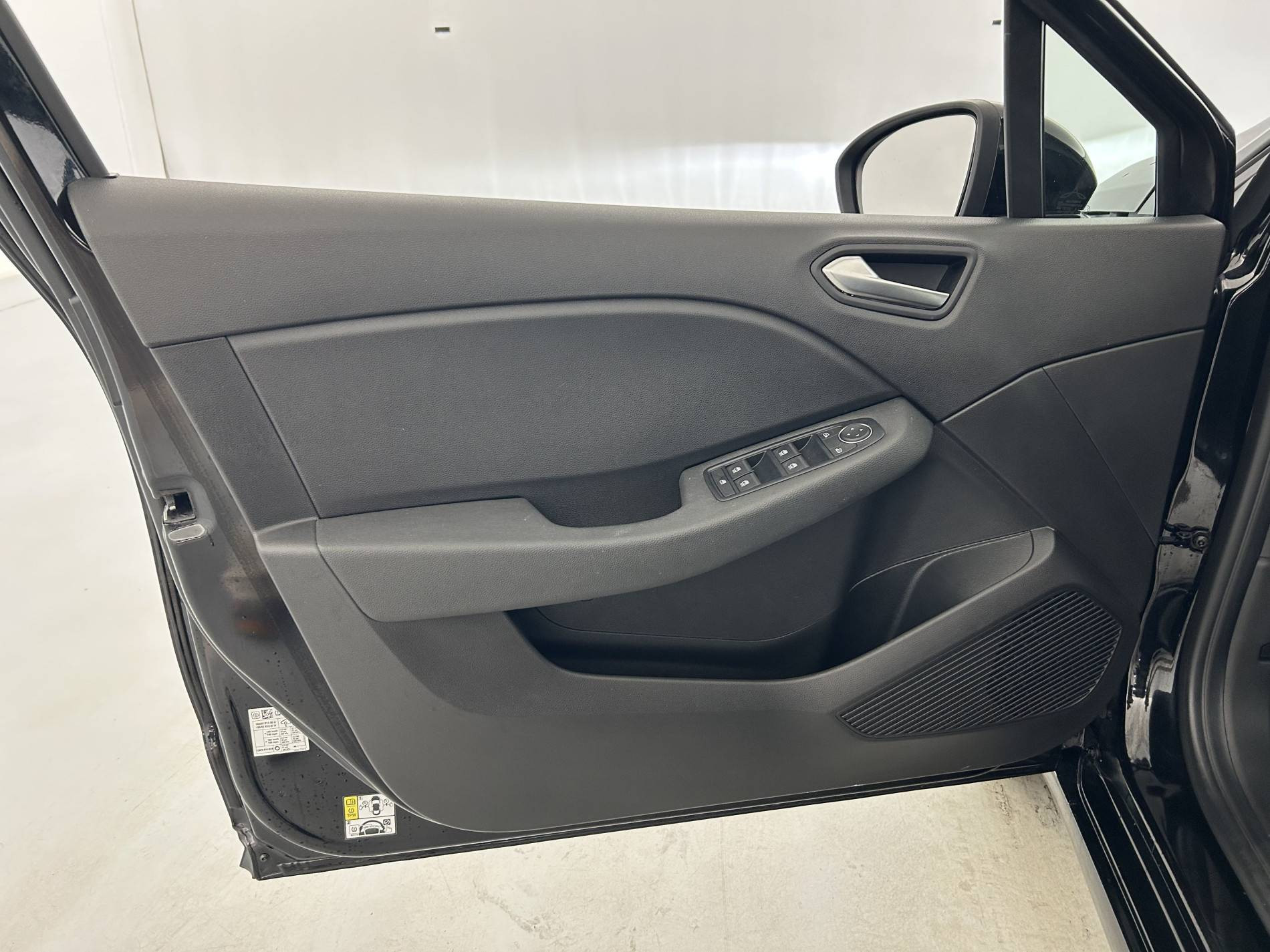 Vente en ligne Renault Clio 5 Clio E-Tech full hybrid 145 ch GSR2 au prix de 19 990 €