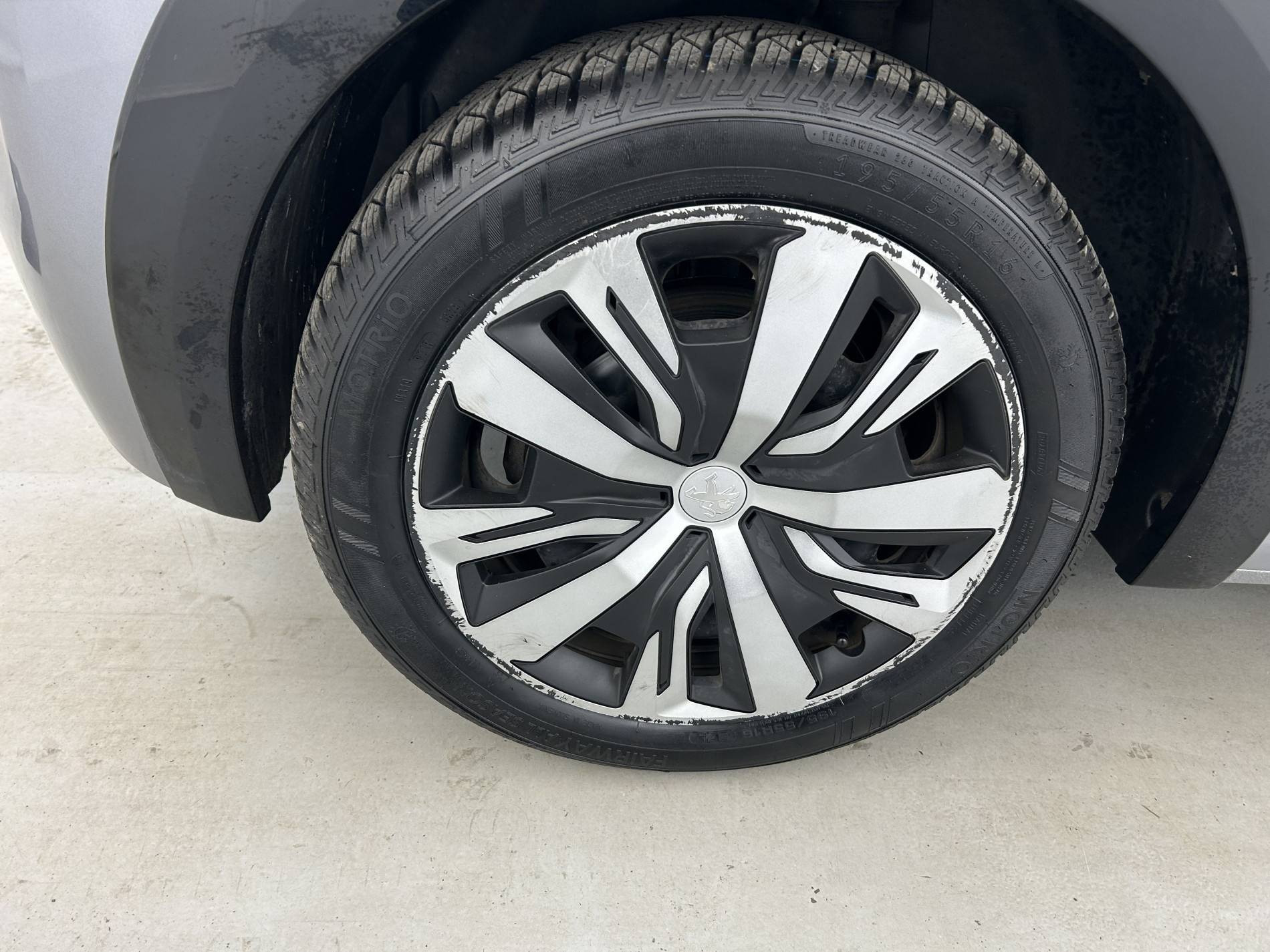 Vente en ligne Peugeot E-208 208 Electrique 50 kWh 136ch au prix de 12 390 €