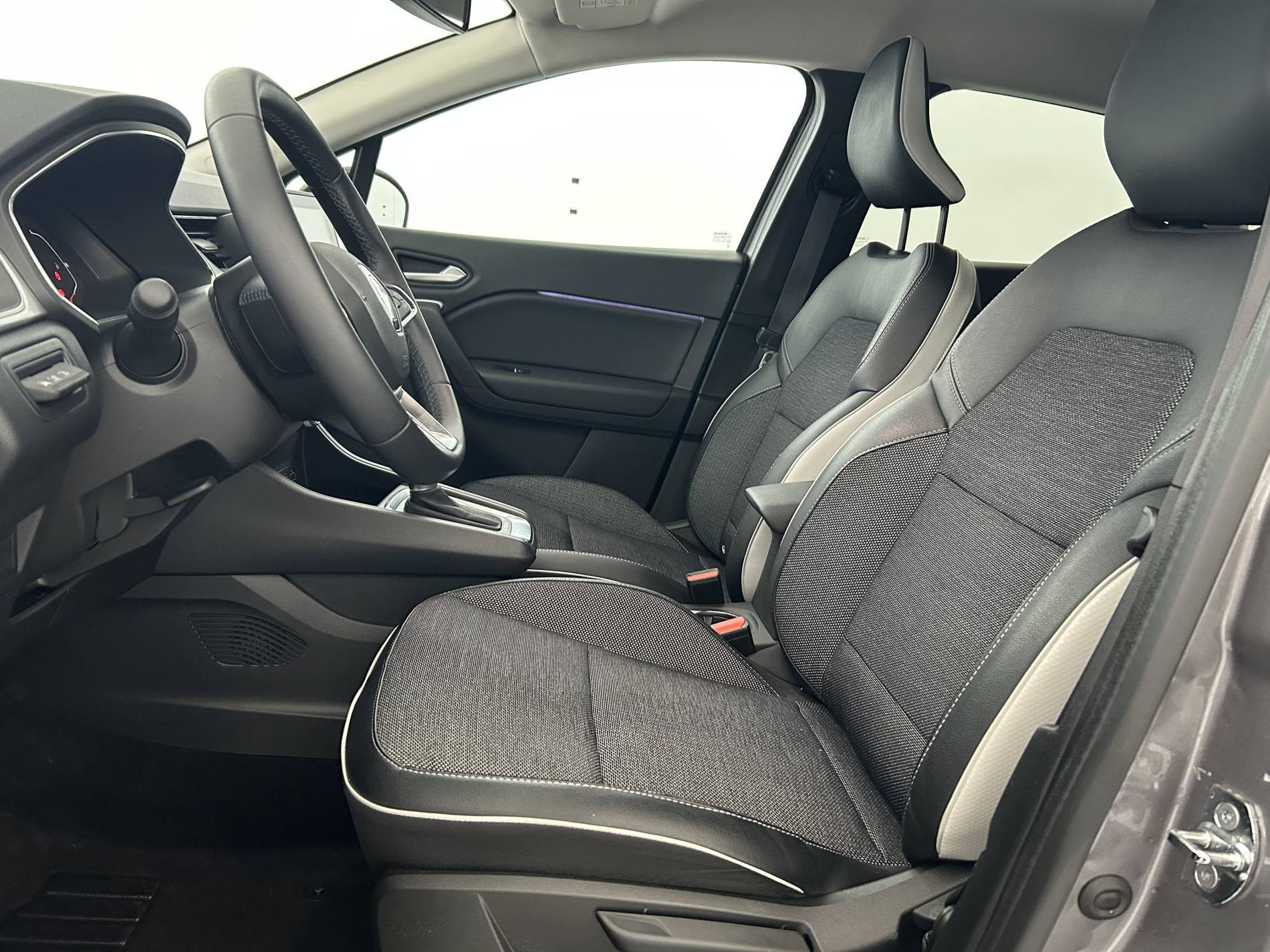Vente en ligne Renault Captur  E-Tech 145 - 21 au prix de 18 490 €