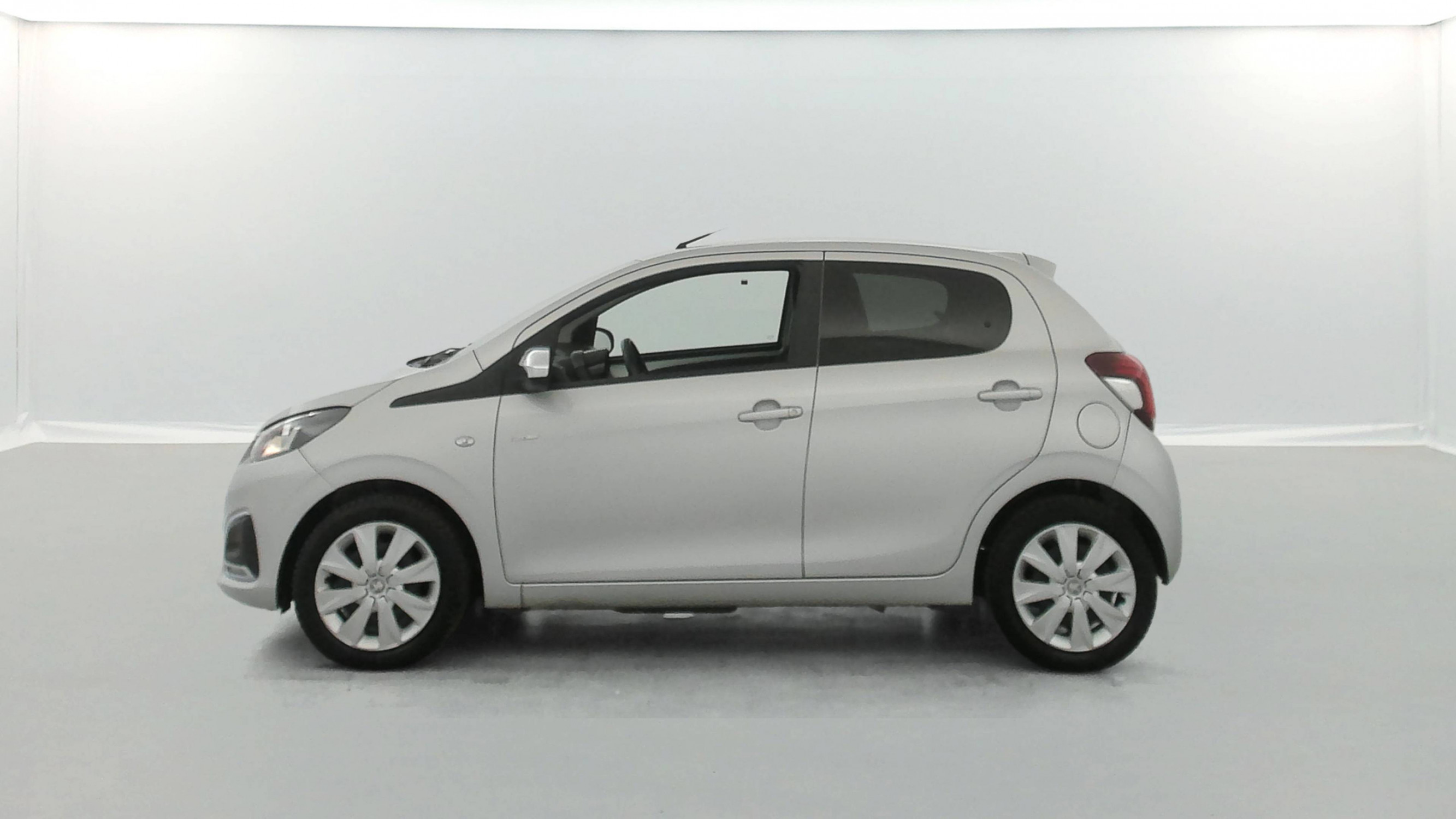 Vente en ligne Peugeot 108  VTi 72ch S&S BVM5 au prix de 9 990 €