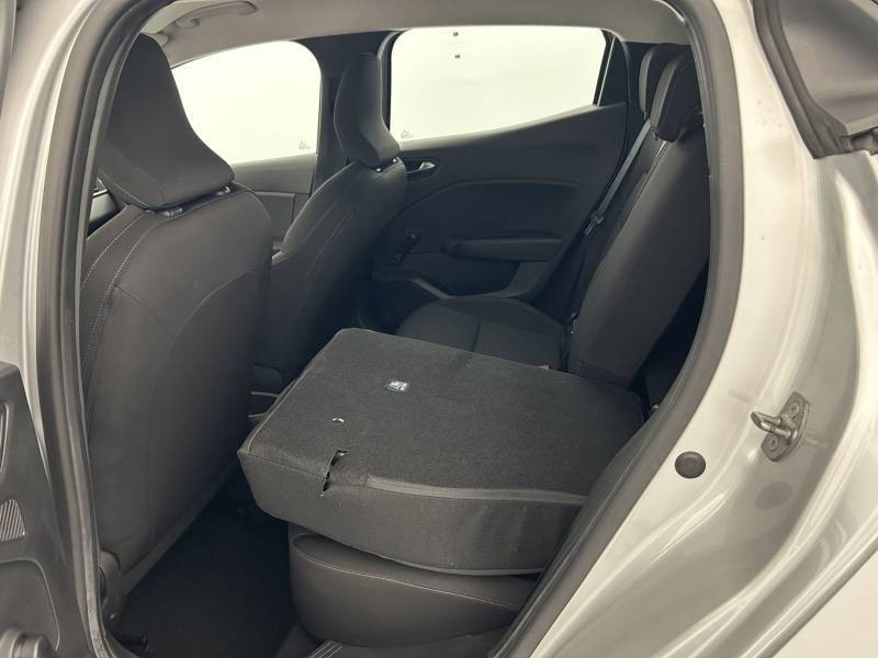 Vente en ligne Renault Clio 5 Clio TCe 90 au prix de 14 990 €
