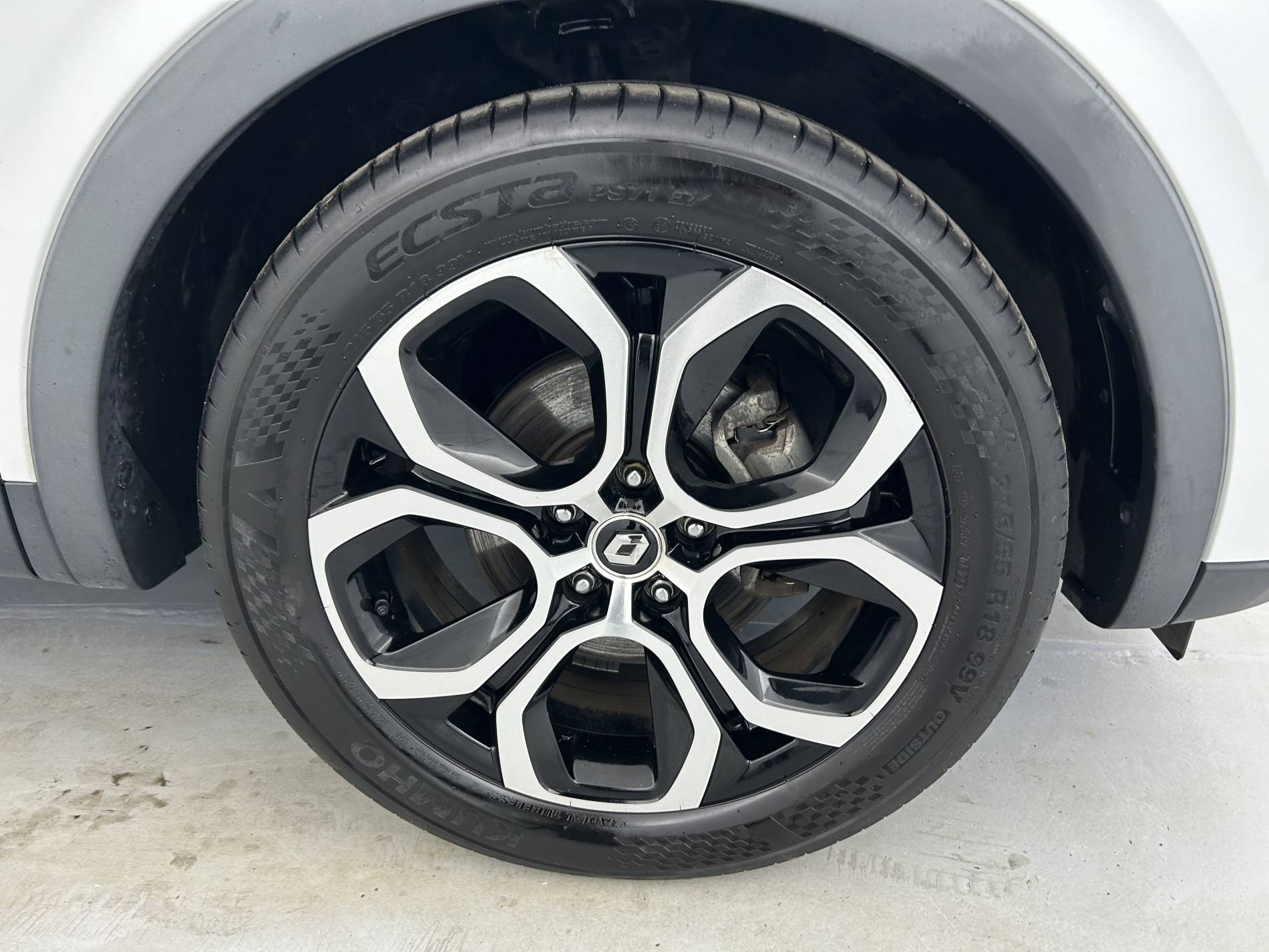 Vente en ligne Renault Arkana  E-Tech 145 - 21B au prix de 20 990 €