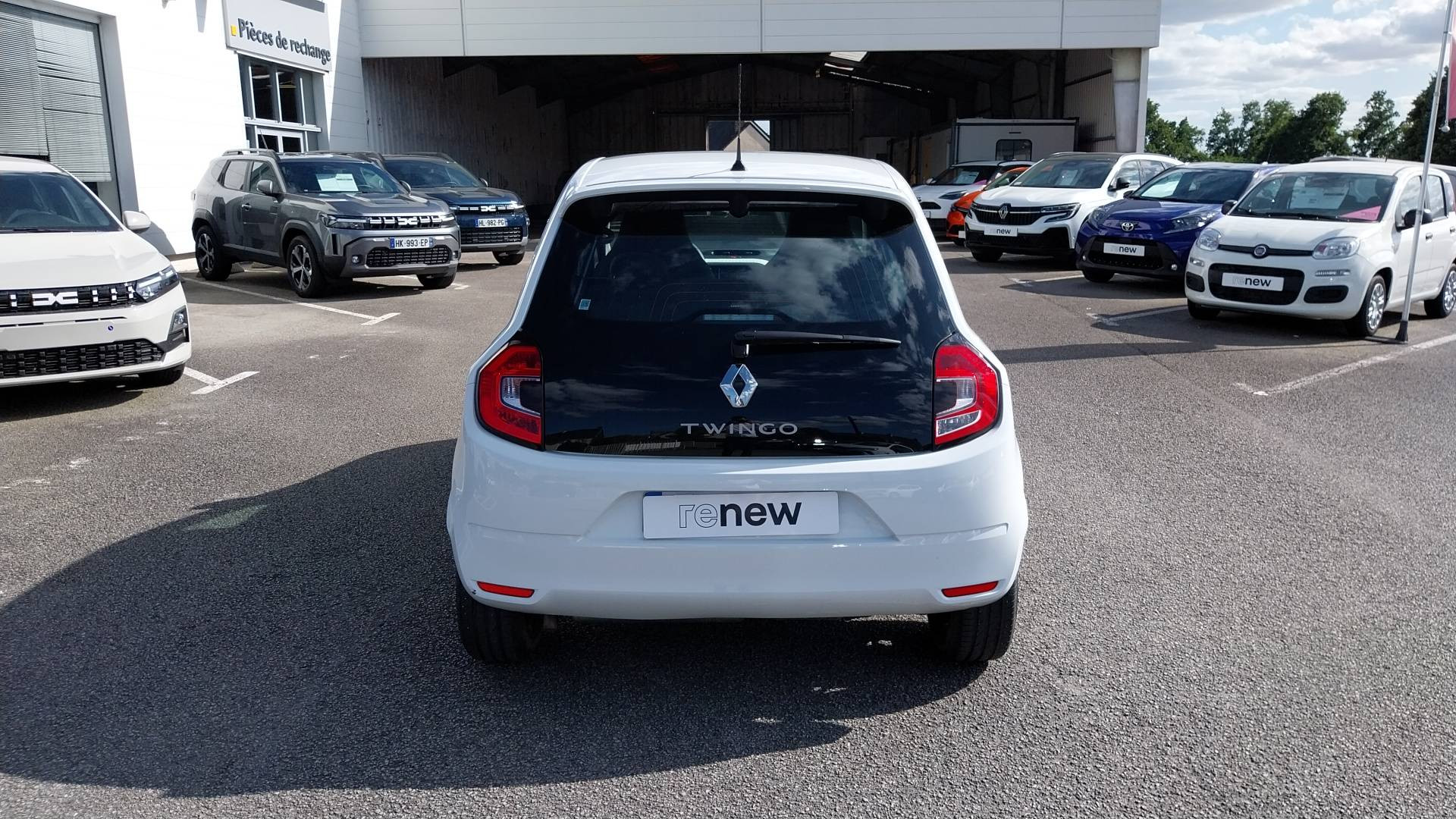 Vente en ligne Renault Twingo 3  SCe 65 - 21 au prix de 11 990 €