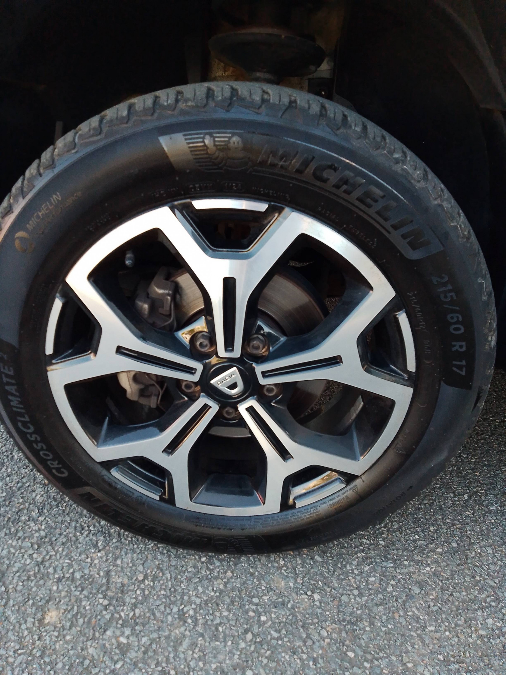 Vente en ligne Dacia Duster  ECO-G 100 4x2 au prix de 15 990 €