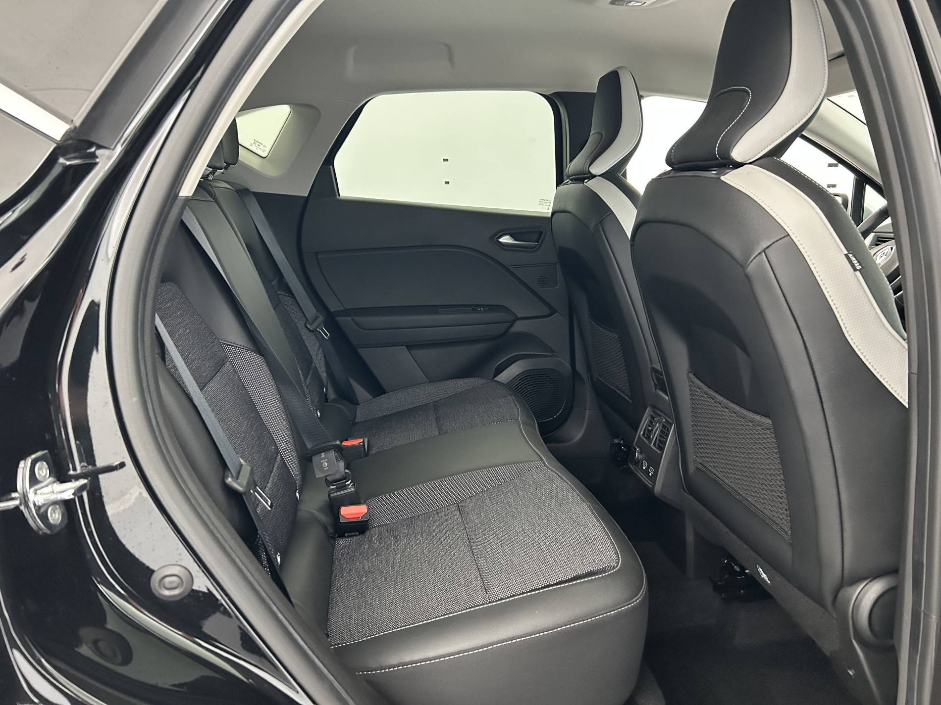 Vente en ligne Renault Captur  E-Tech 145 - 21 au prix de 19 790 €