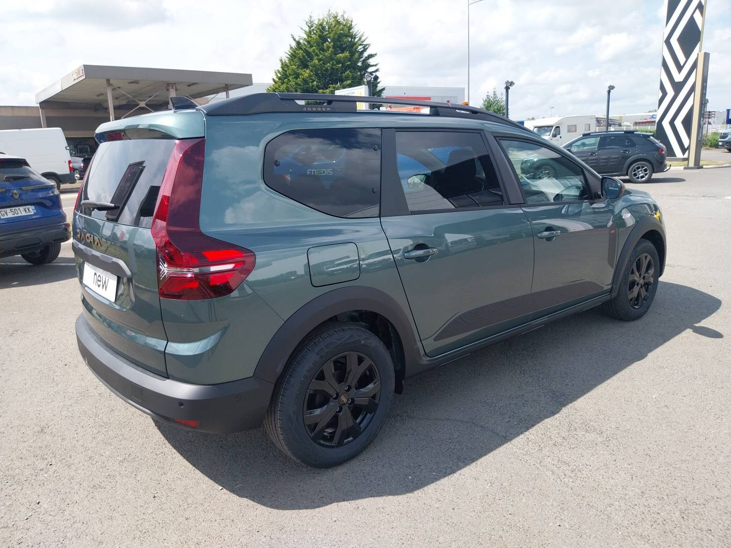 Vente en ligne Dacia Jogger  Hybrid 140 7 places GSR2 au prix de 23 880 €