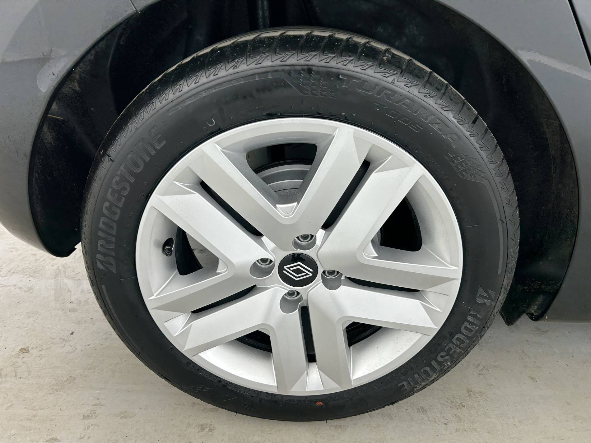 Vente en ligne Renault Clio 5 Clio E-Tech full hybrid 145 ch GSR2 au prix de 19 990 €