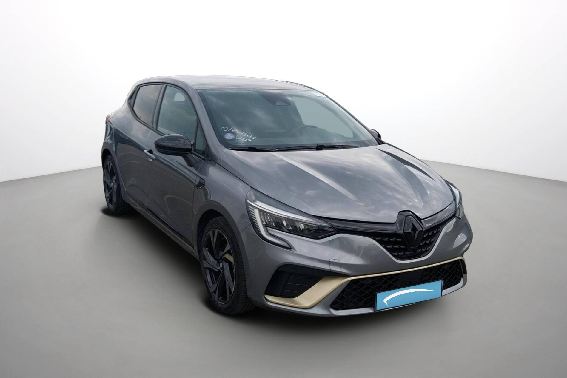 Vente en ligne Renault Clio 5 Clio E-Tech full hybrid 145 au prix de 19 990 €