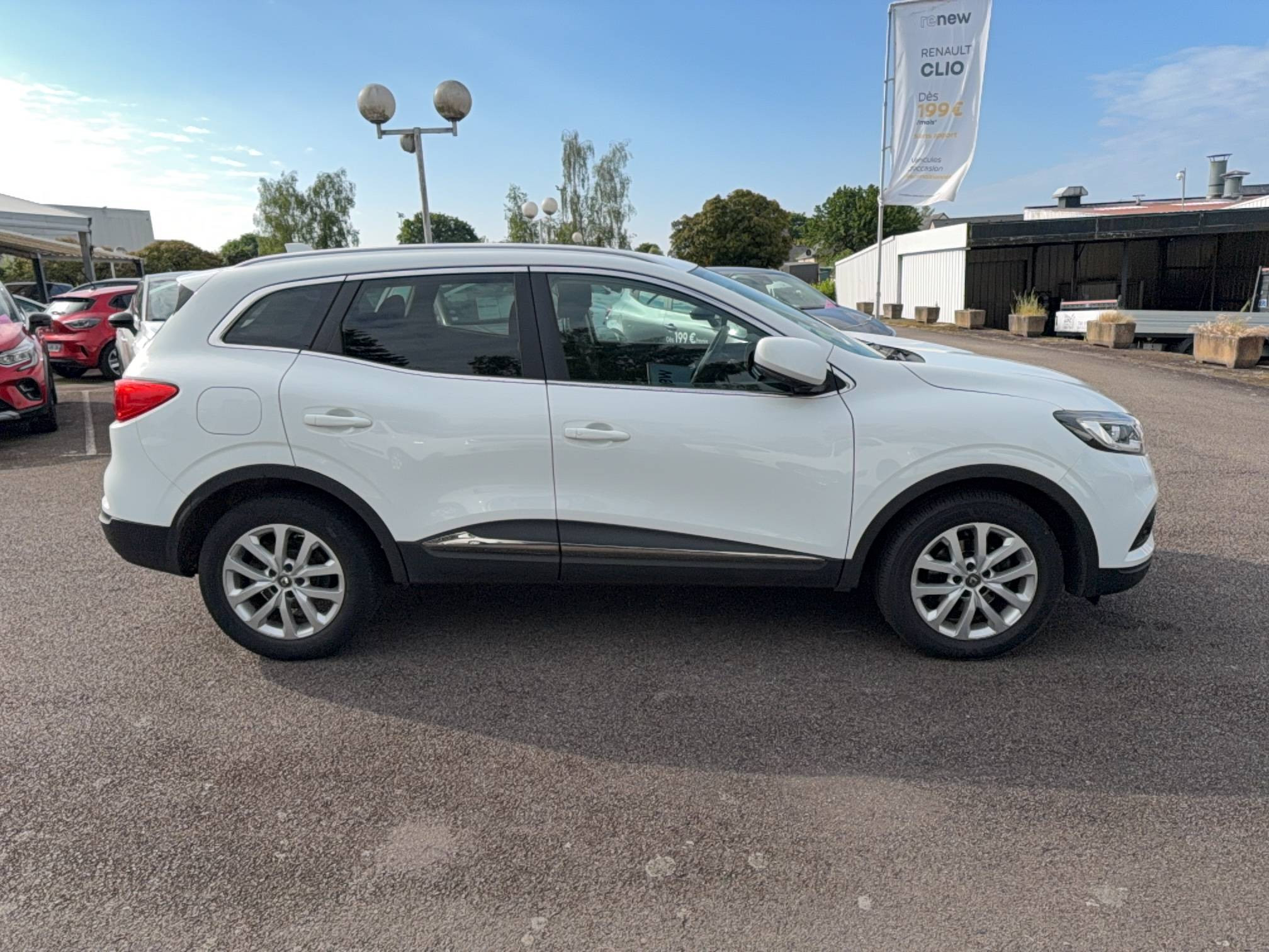 Vente en ligne Renault Kadjar  Blue dCi 115 au prix de 14 990 €
