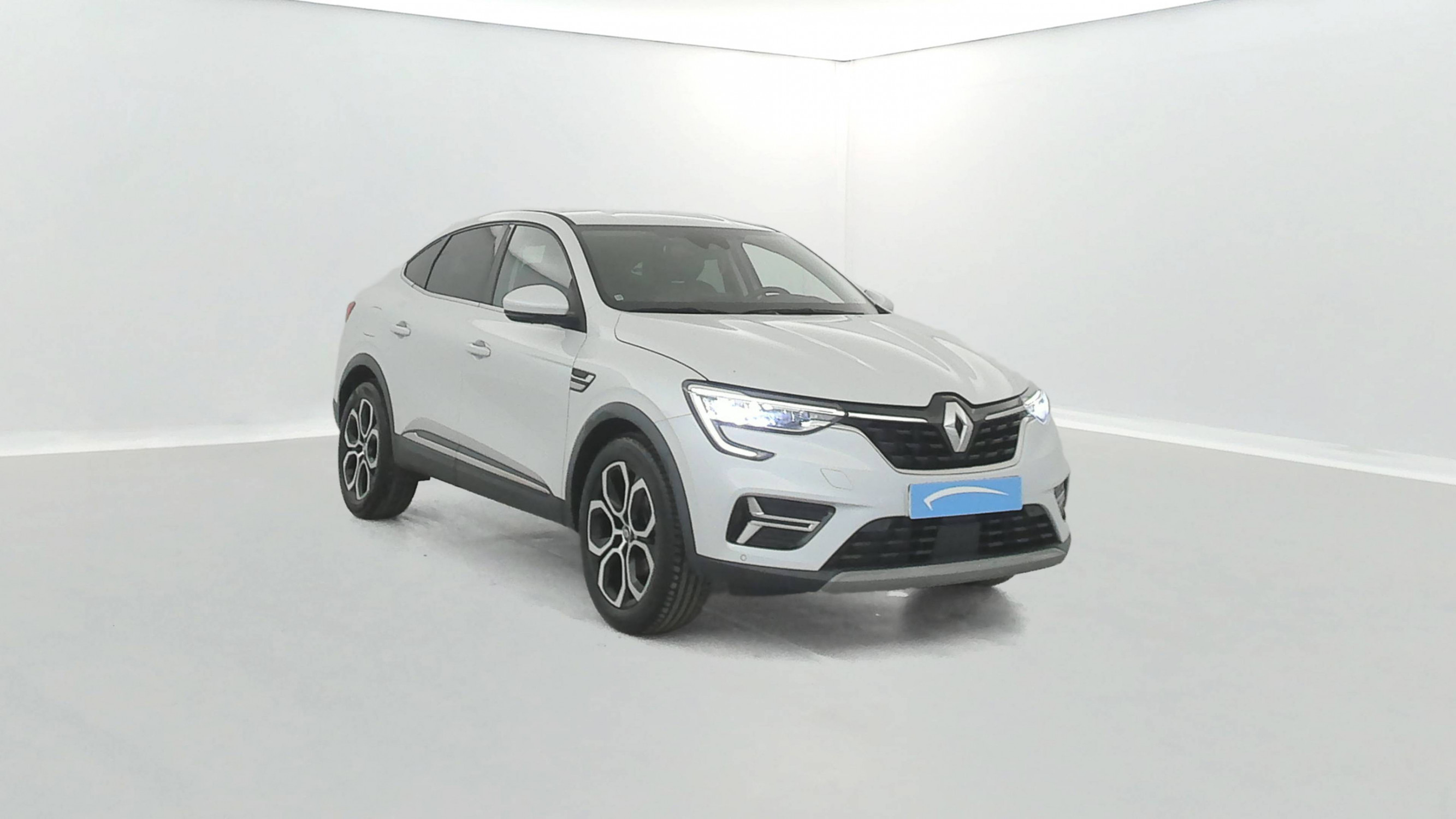 Vente en ligne Renault Arkana  E-Tech hybride 145 - 22 au prix de 21 890 €