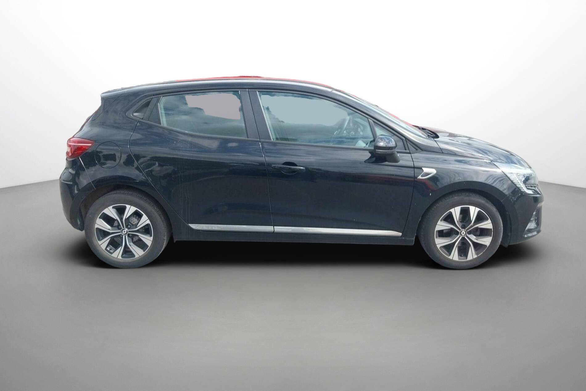 Vente en ligne Renault Clio 5 Clio TCe 90 - 21N au prix de 13 790 €
