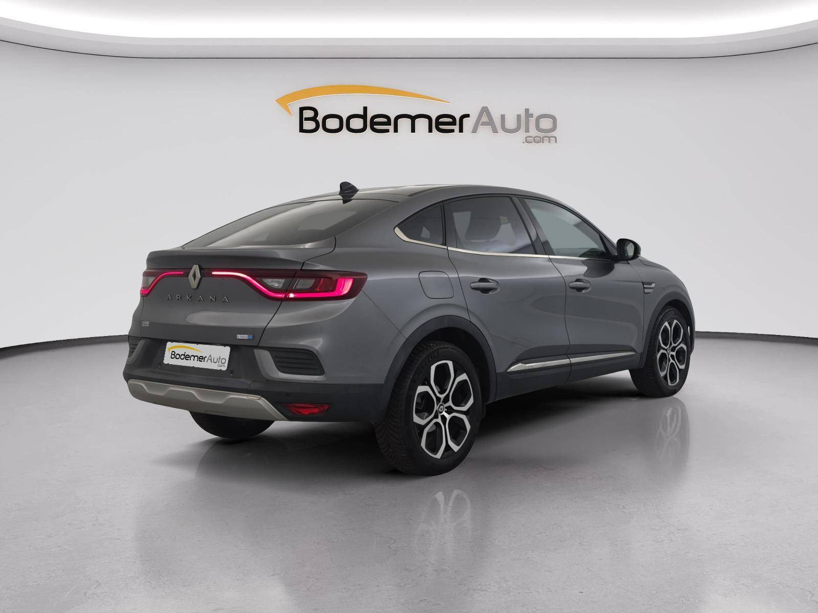 Vente en ligne Renault Arkana  E-Tech 145 - 21B au prix de 18 500 €