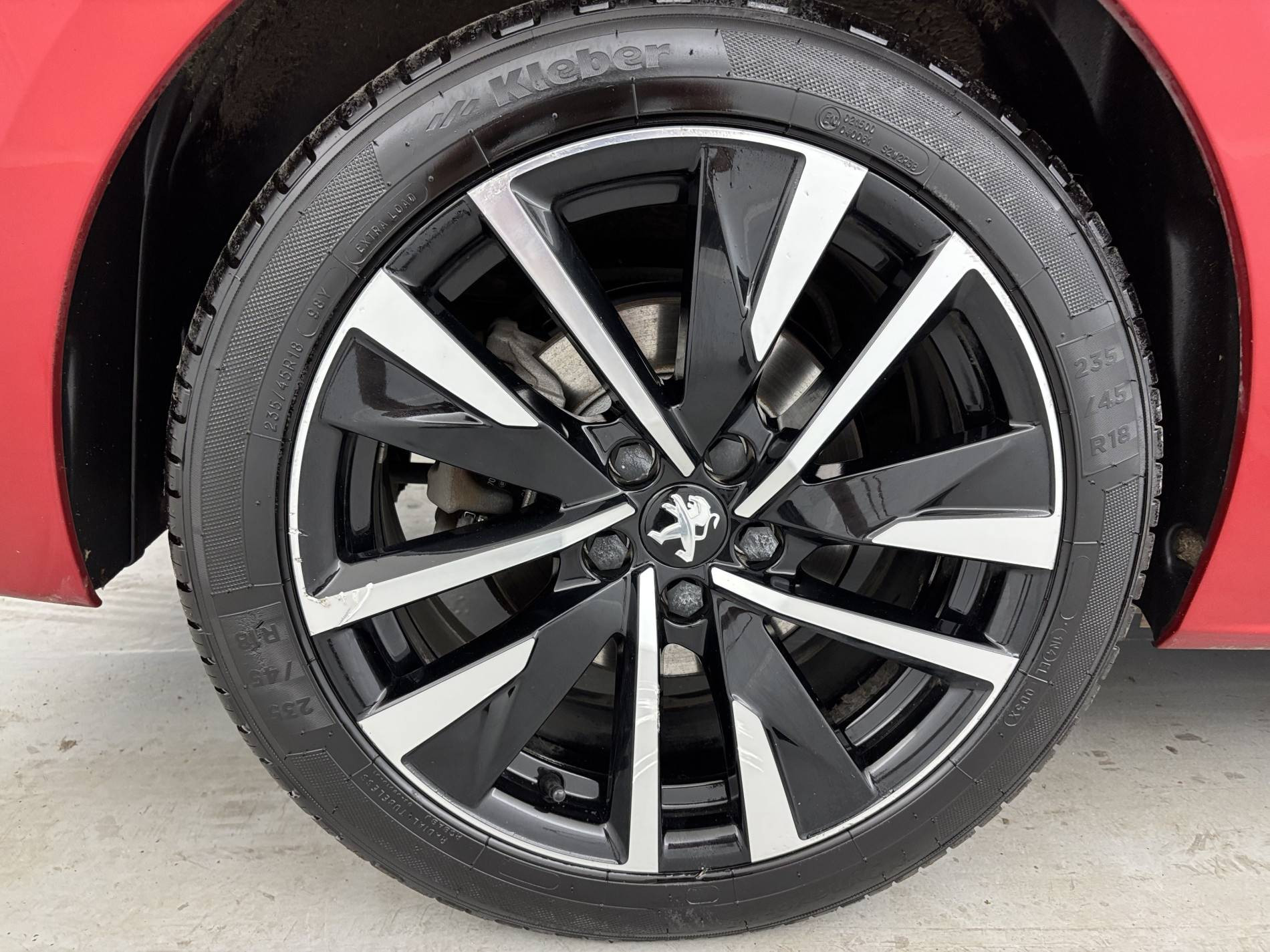 Vente en ligne Peugeot 508  Hybrid 225 e-EAT8 au prix de 21 490 €