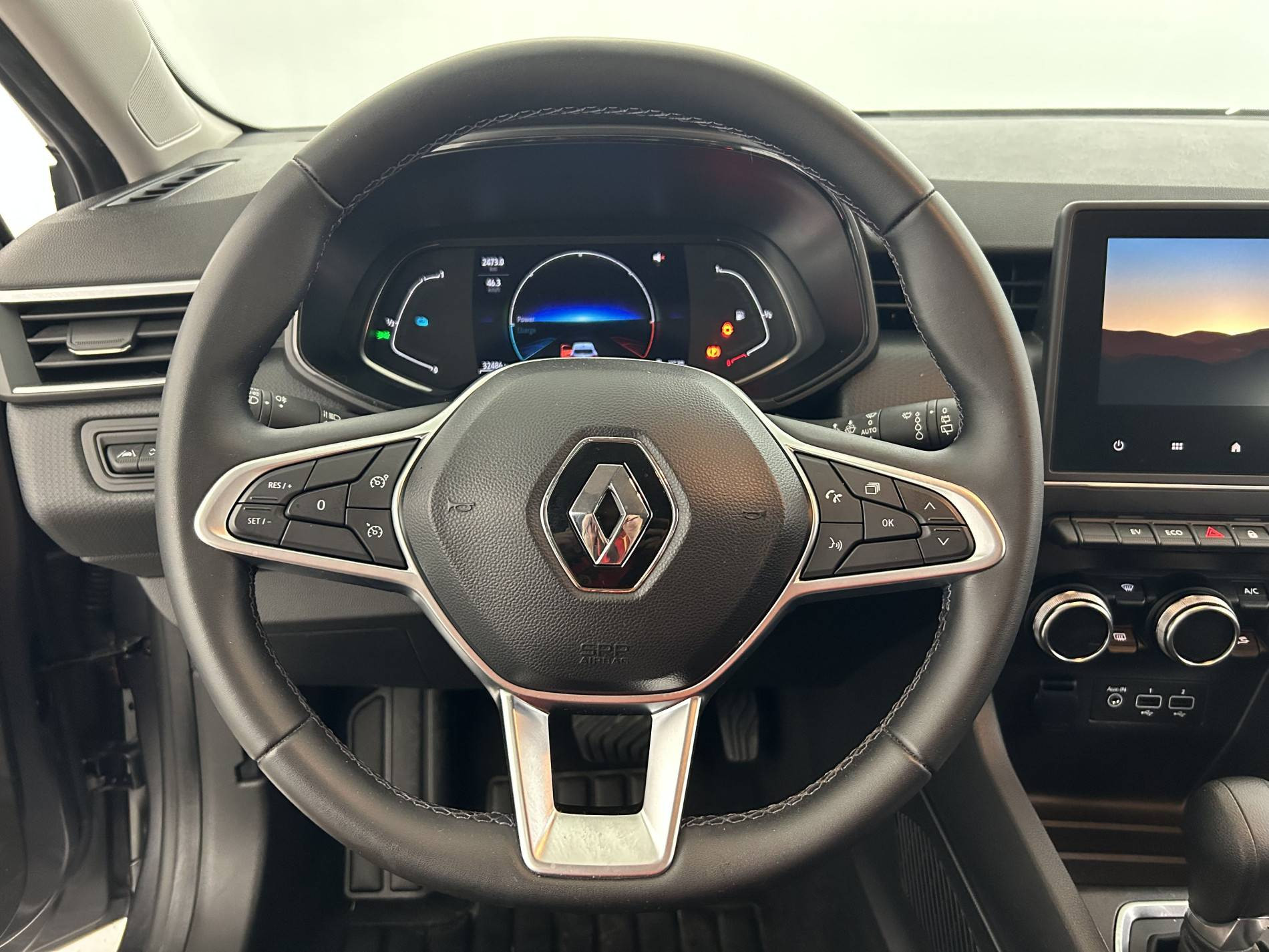 Vente en ligne Renault Clio 5 Clio E-Tech full hybrid 145 au prix de 16 490 €