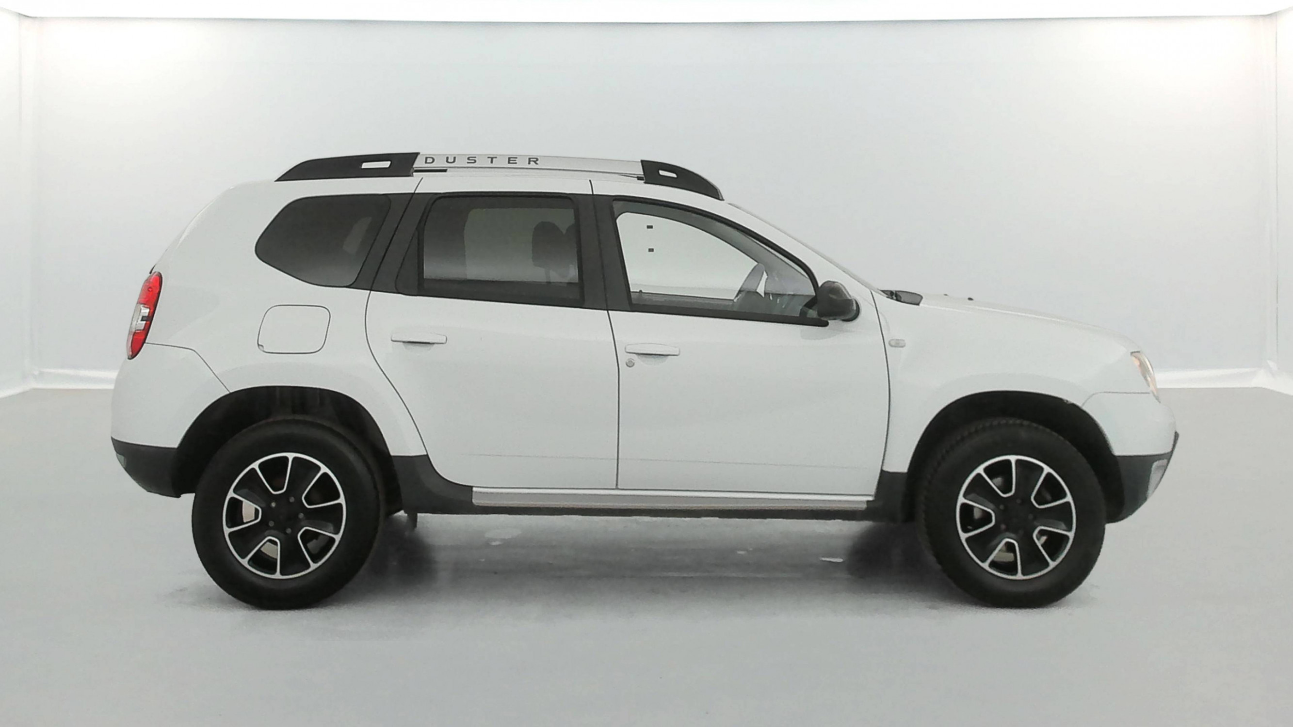 Vente en ligne Dacia Duster  dCi 110 4x2 au prix de 13 900 €
