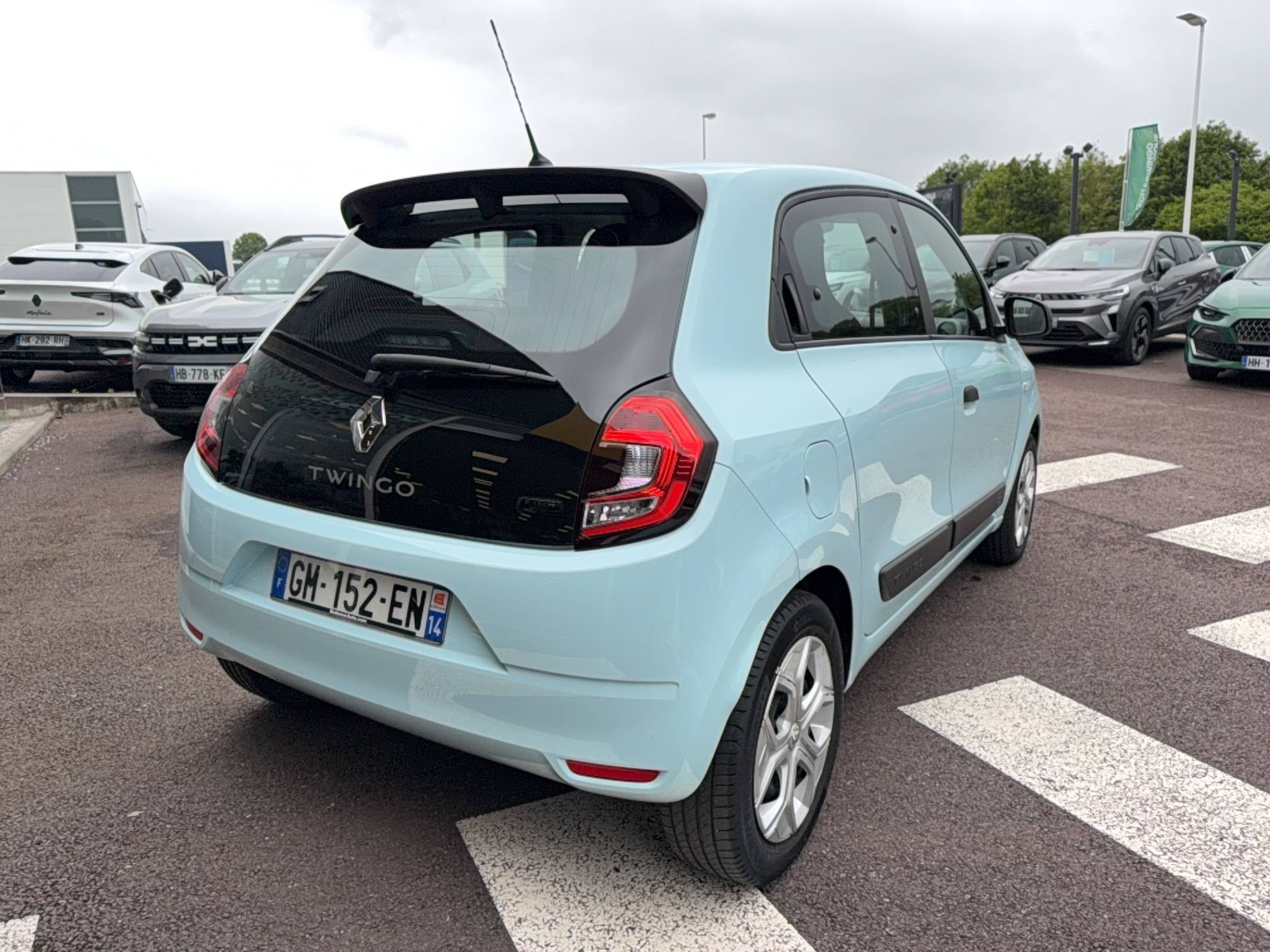 Vente en ligne Renault Twingo Electrique Twingo III E-Tech au prix de 11 990 €